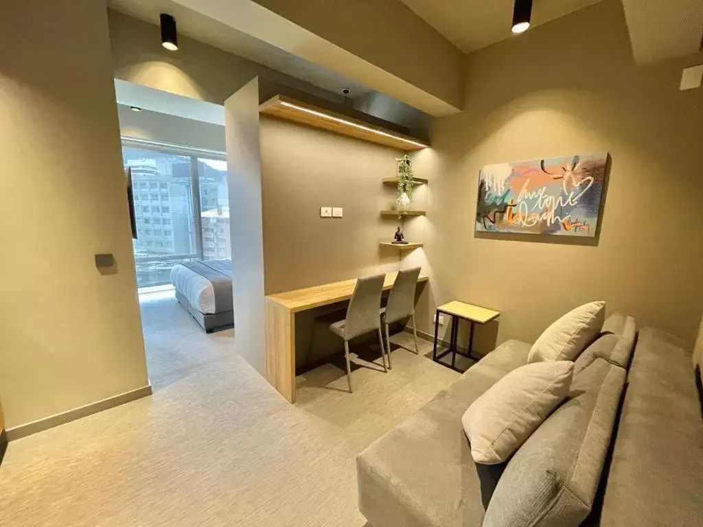 Loft in ICON 100 Luxury Apartasuites Loft in ICON 100 Luxury Apartasuites