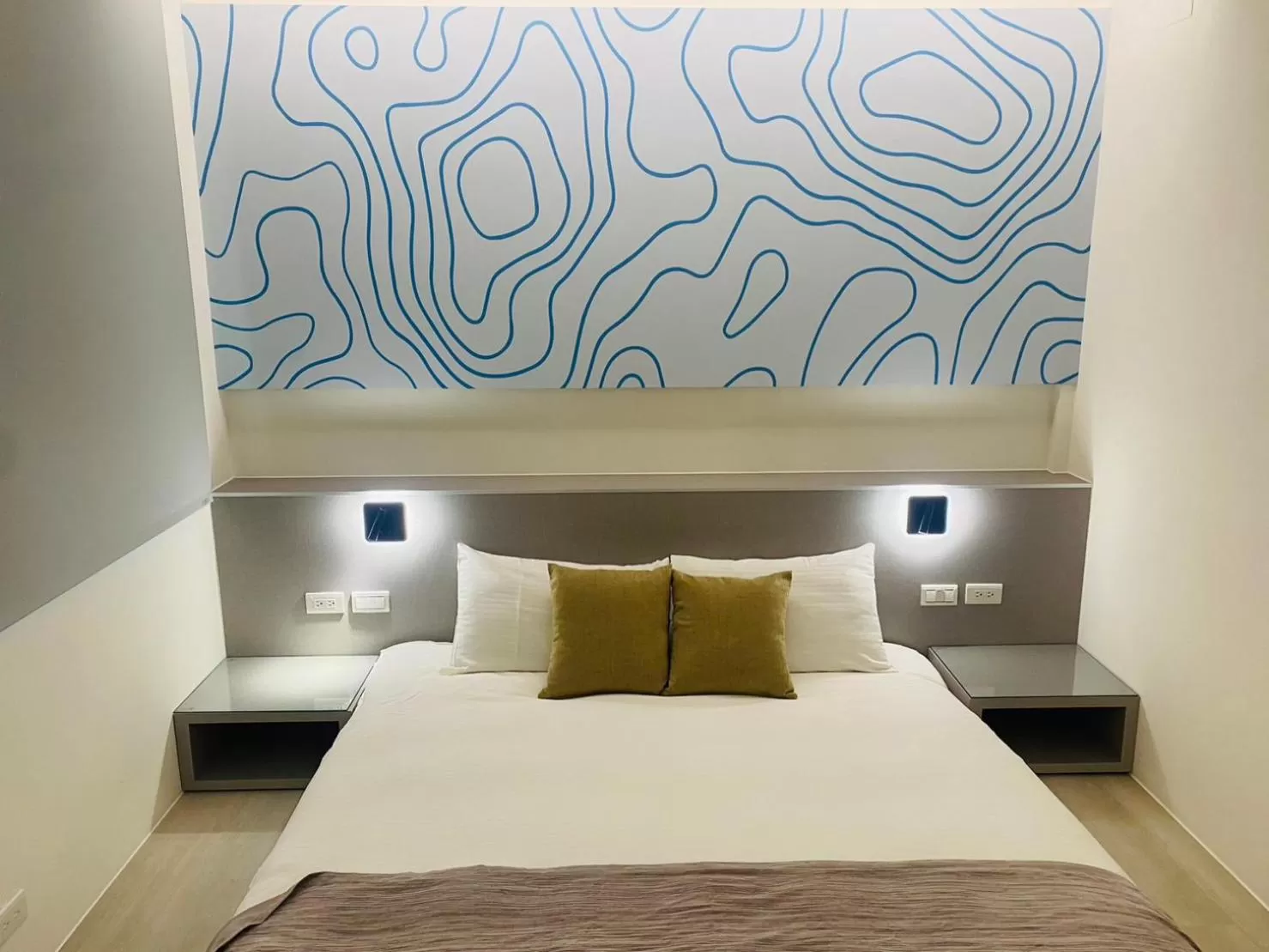 Bed in Beachcastle & Sea View Villa