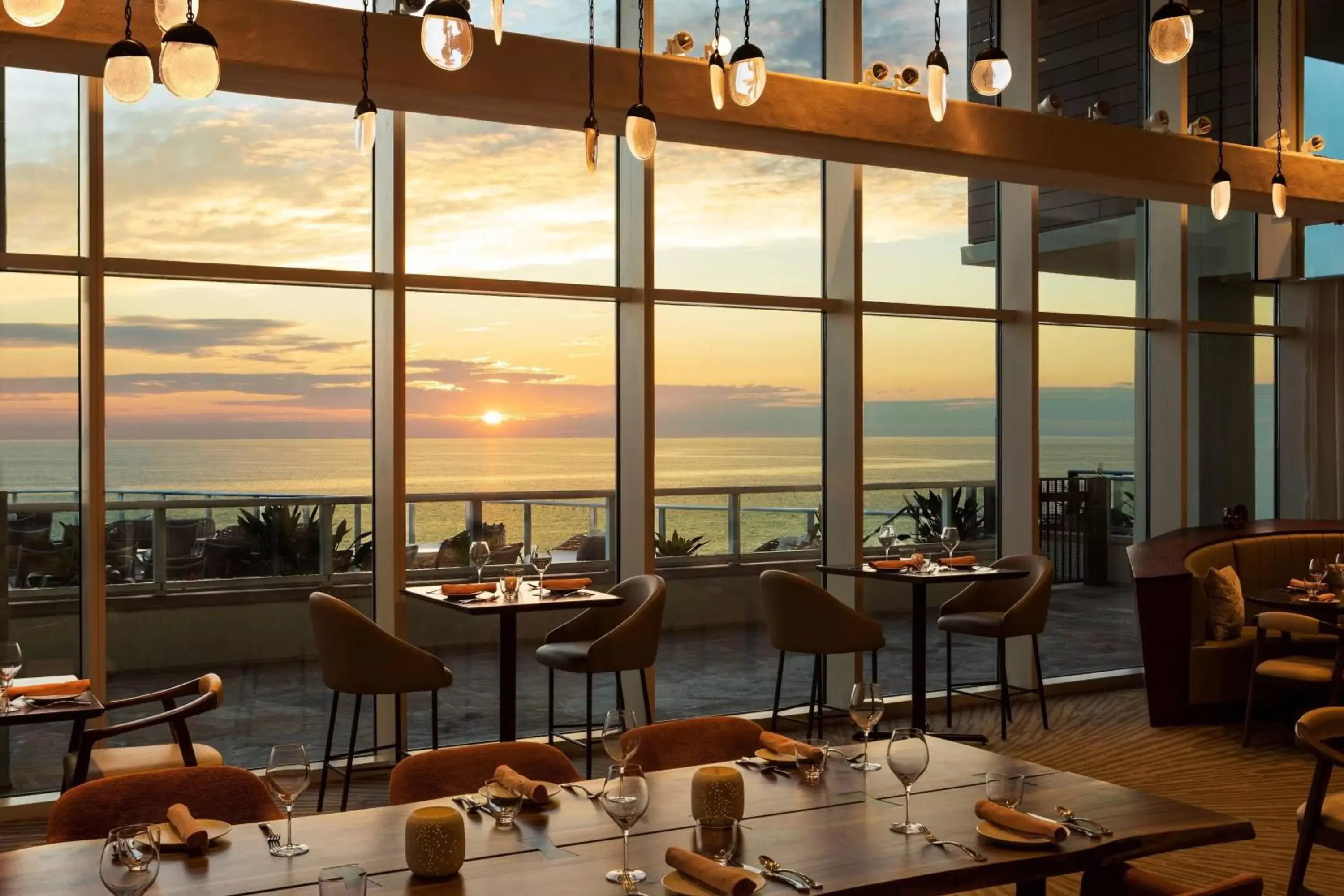 Restaurant/places to eat in JW Marriott Marco Island Beach Resort