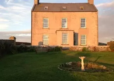 Facade/entrance, Property Building in Maryfield House Hotel