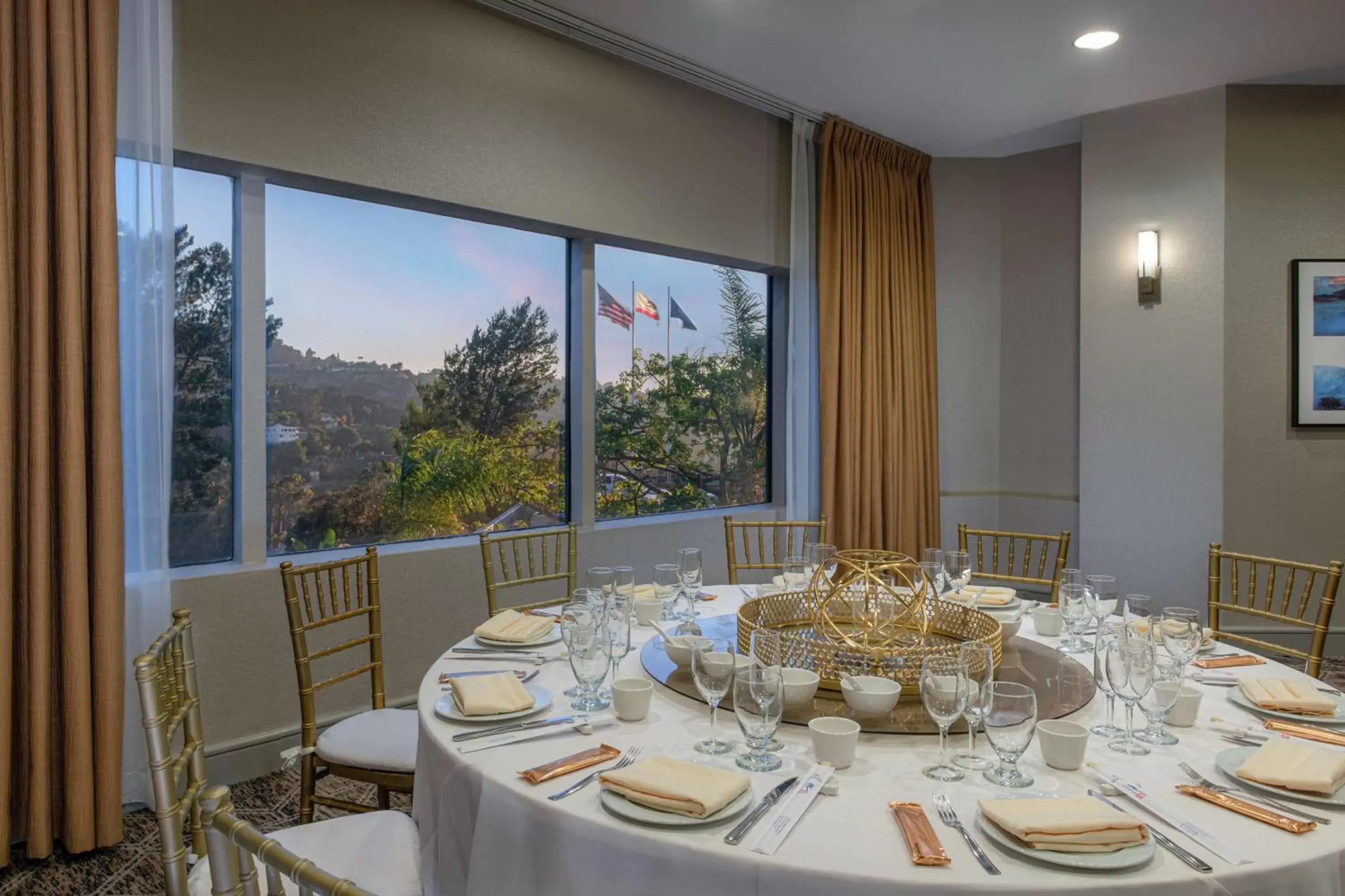 Meeting/conference room, Banquet Facilities in Hilton Los Angeles-Universal City