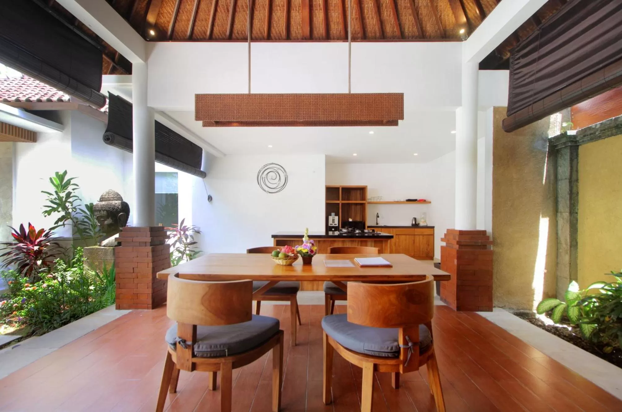 Dining area in Sagara Villas and Suites Sanur by AHM