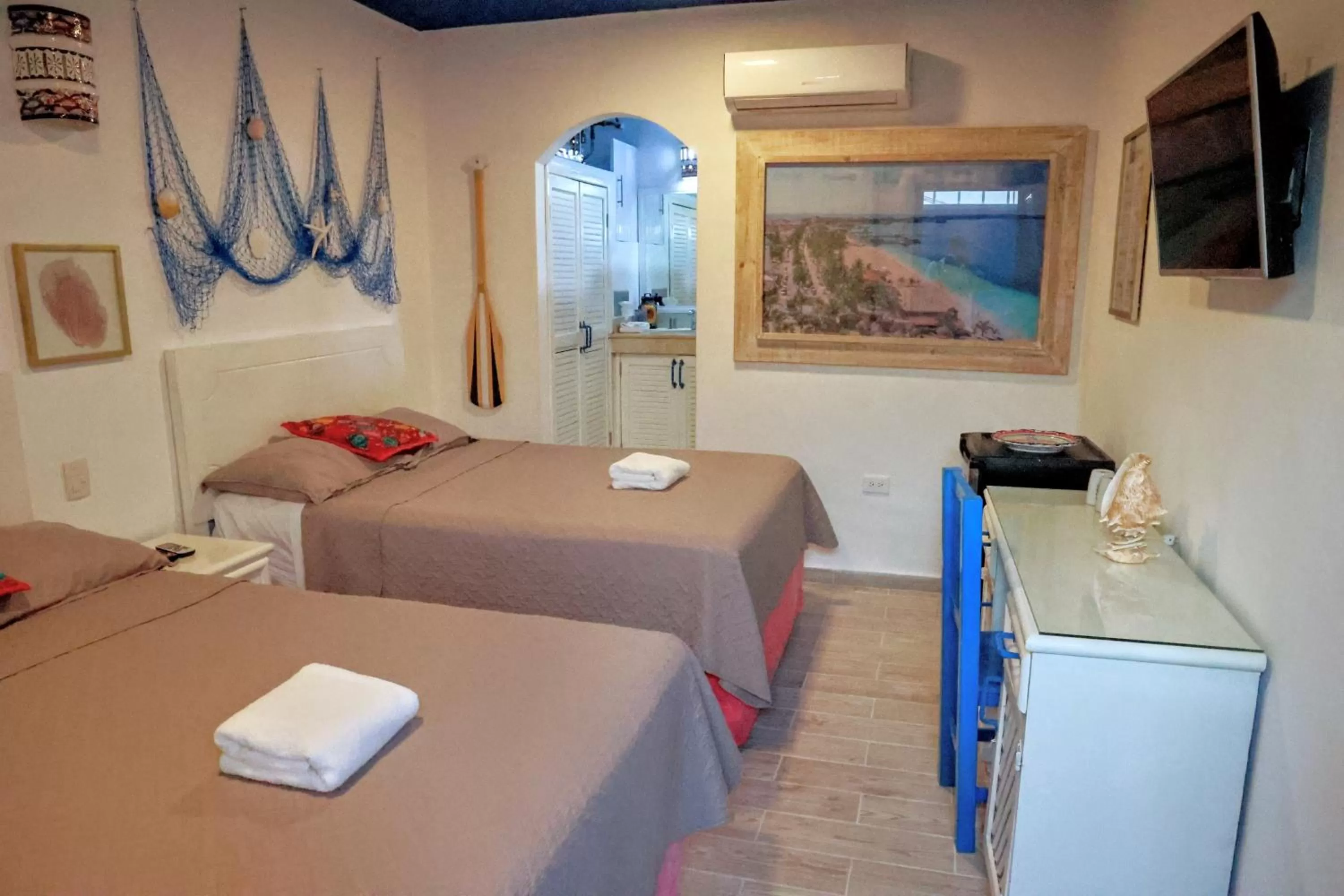 Photo of the whole room in Casa María