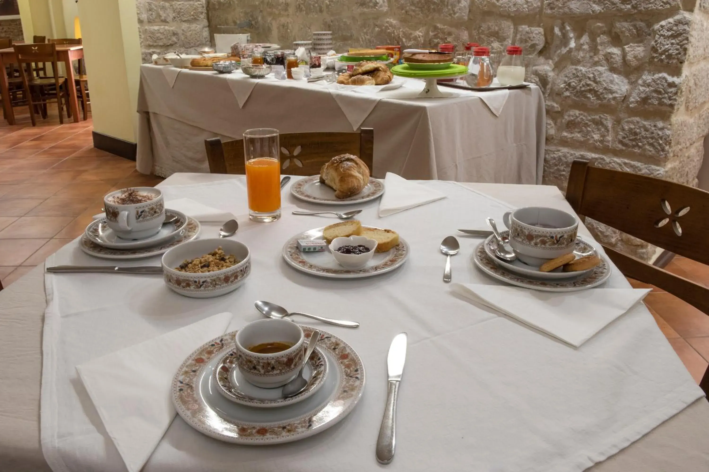 Buffet breakfast in Hotel Residenza Petra Buffet breakfast in Hotel Residenza Petra