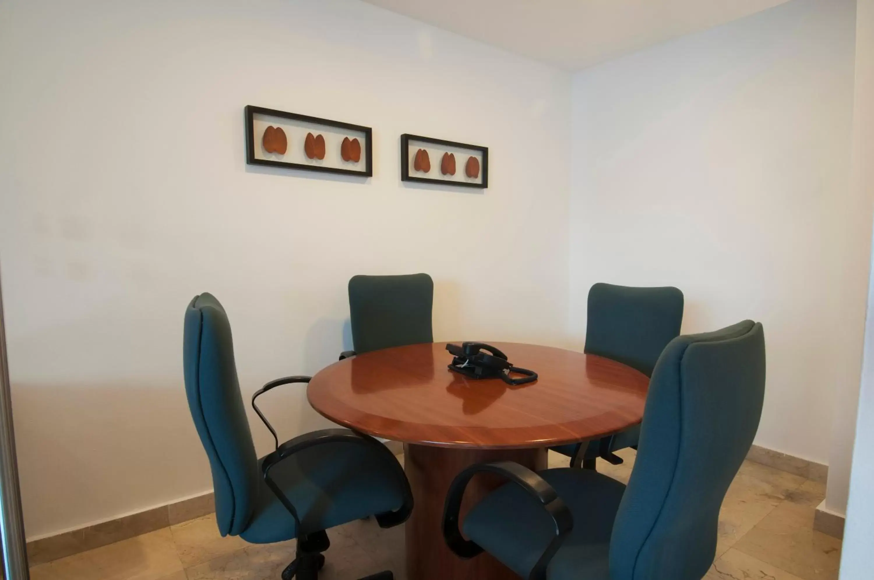 Dining Area in One Acapulco Costera