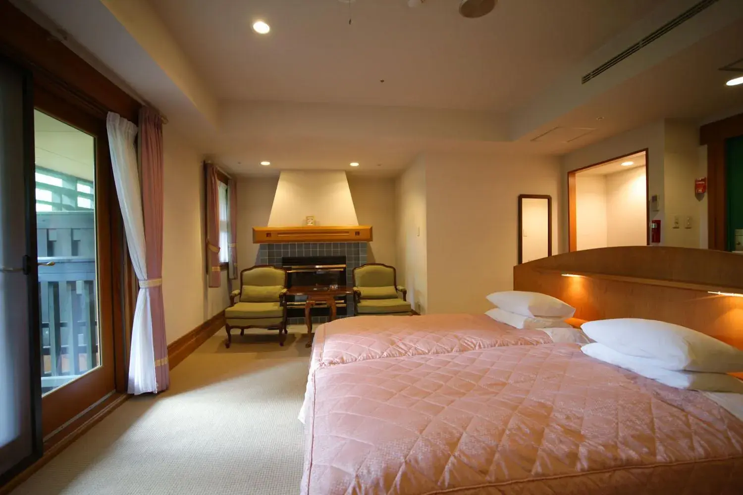 Photo of the whole room, Bed in Chuzenji Kanaya Hotel