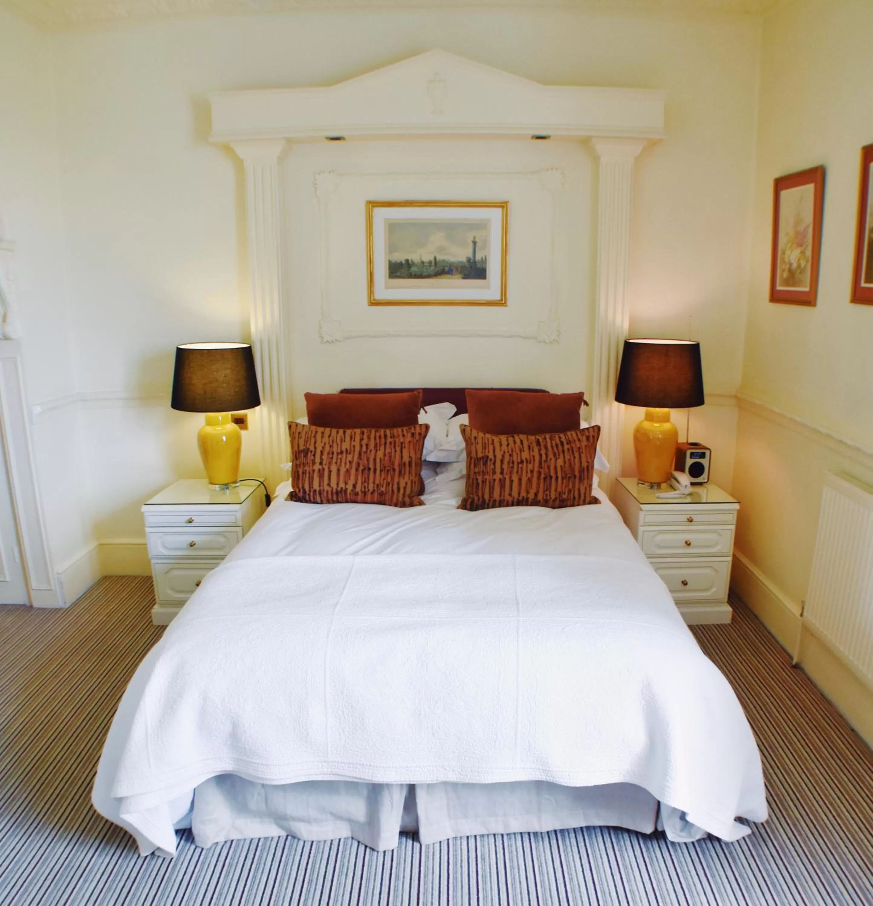 Bed in The Lookout Rye