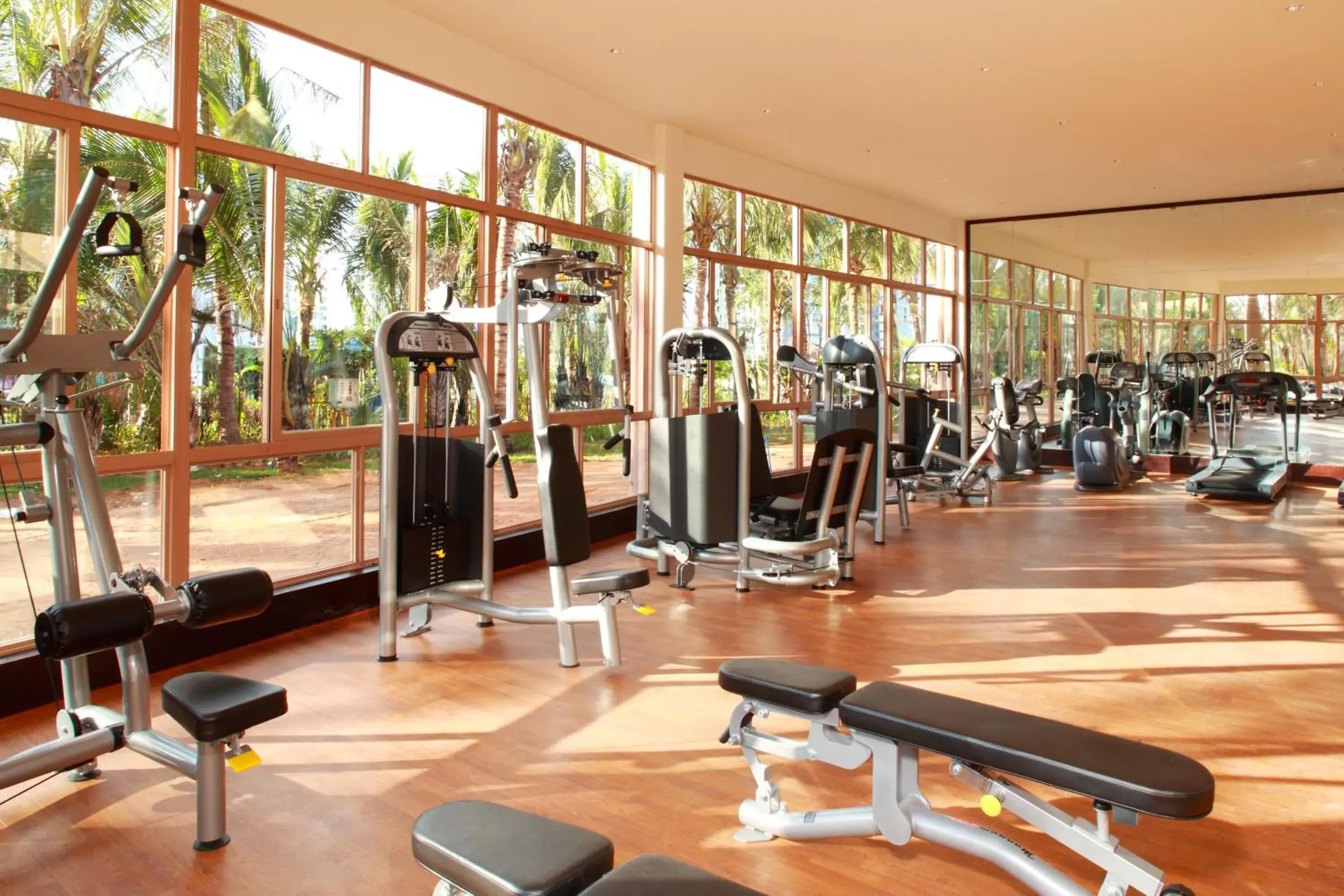 Fitness centre/facilities in Howard Johnson Resort Sanya Bay Fitness centre/facilities in Howard Johnson Resort Sanya Bay