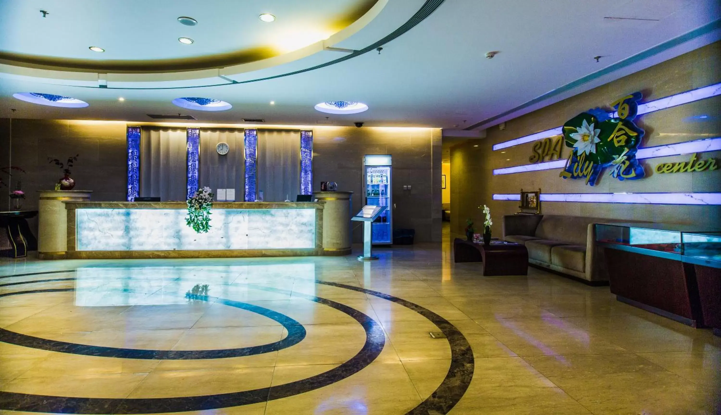 Swimming pool, Lobby/Reception in Beijing Palace Soluxe Hotel Astana