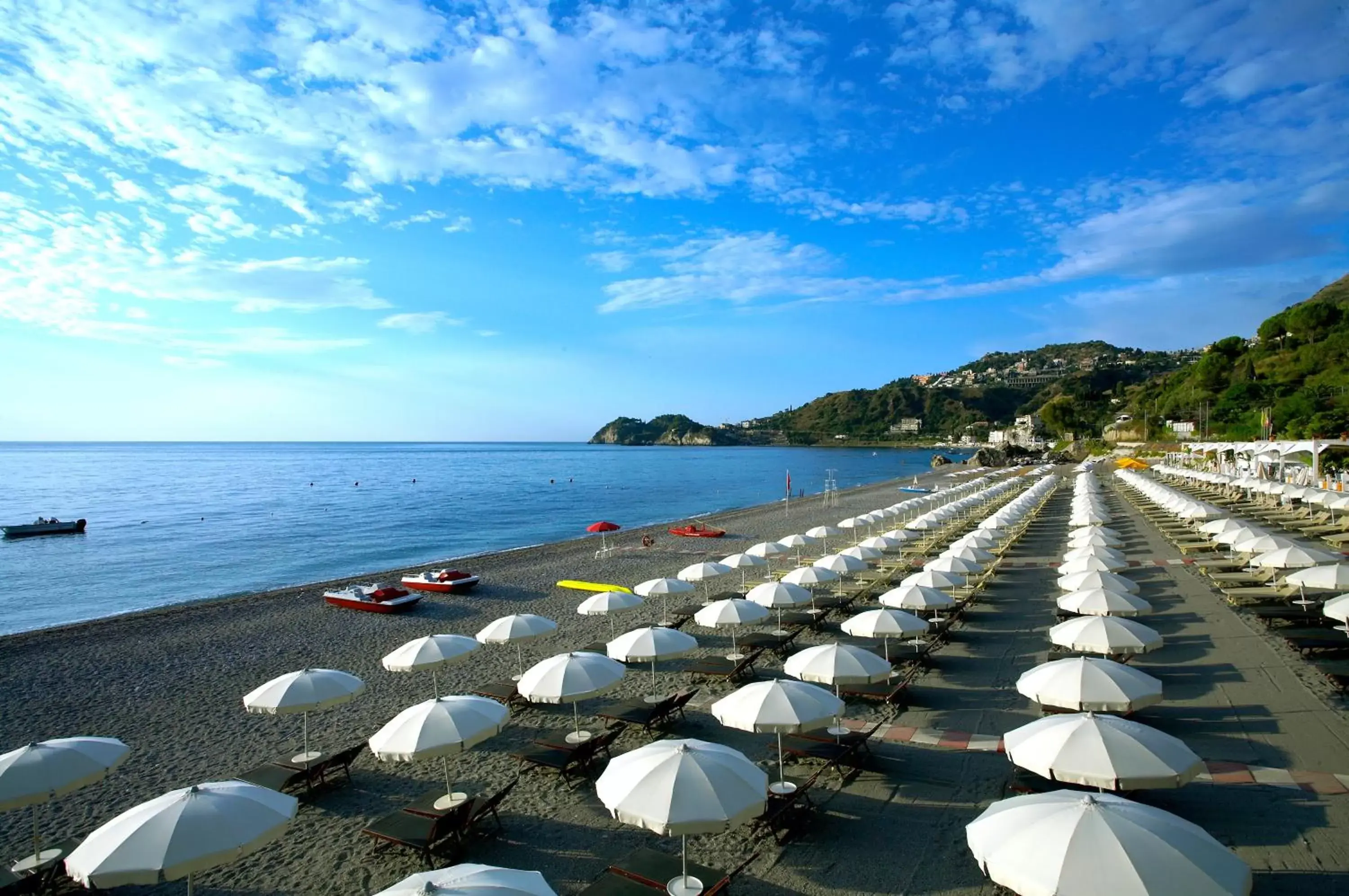 Beach in Hotel Isabella