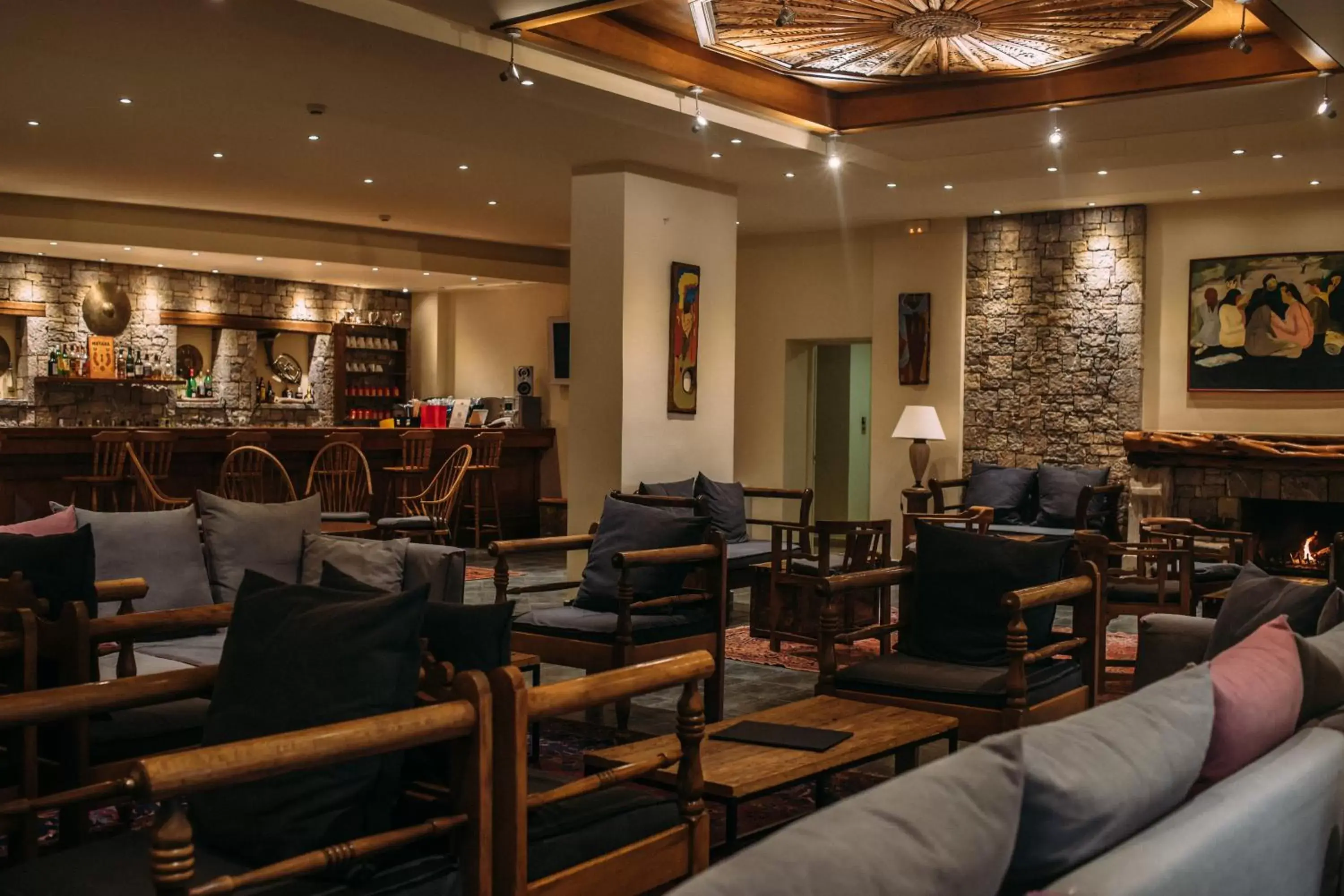 Lounge or bar, Restaurant/Places to Eat in Domotel Anemolia Mountain Resort