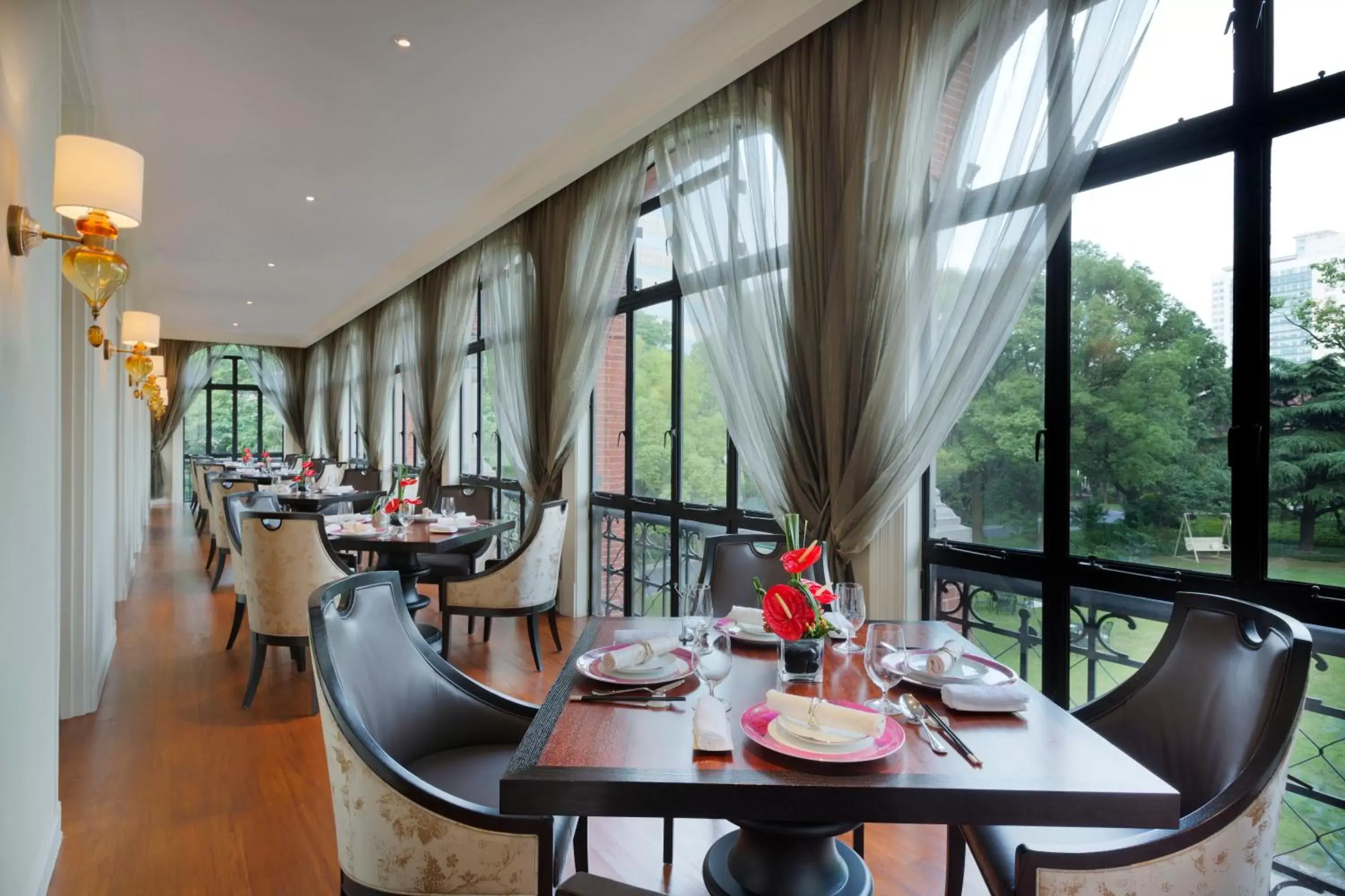 Restaurant/places to eat in InterContinental Shanghai Ruijin by IHG - Downtown Historic Iconic Garden Hotel Restaurant/places to eat in InterContinental Shanghai Ruijin by IHG - Downtown Historic Iconic Garden Hotel