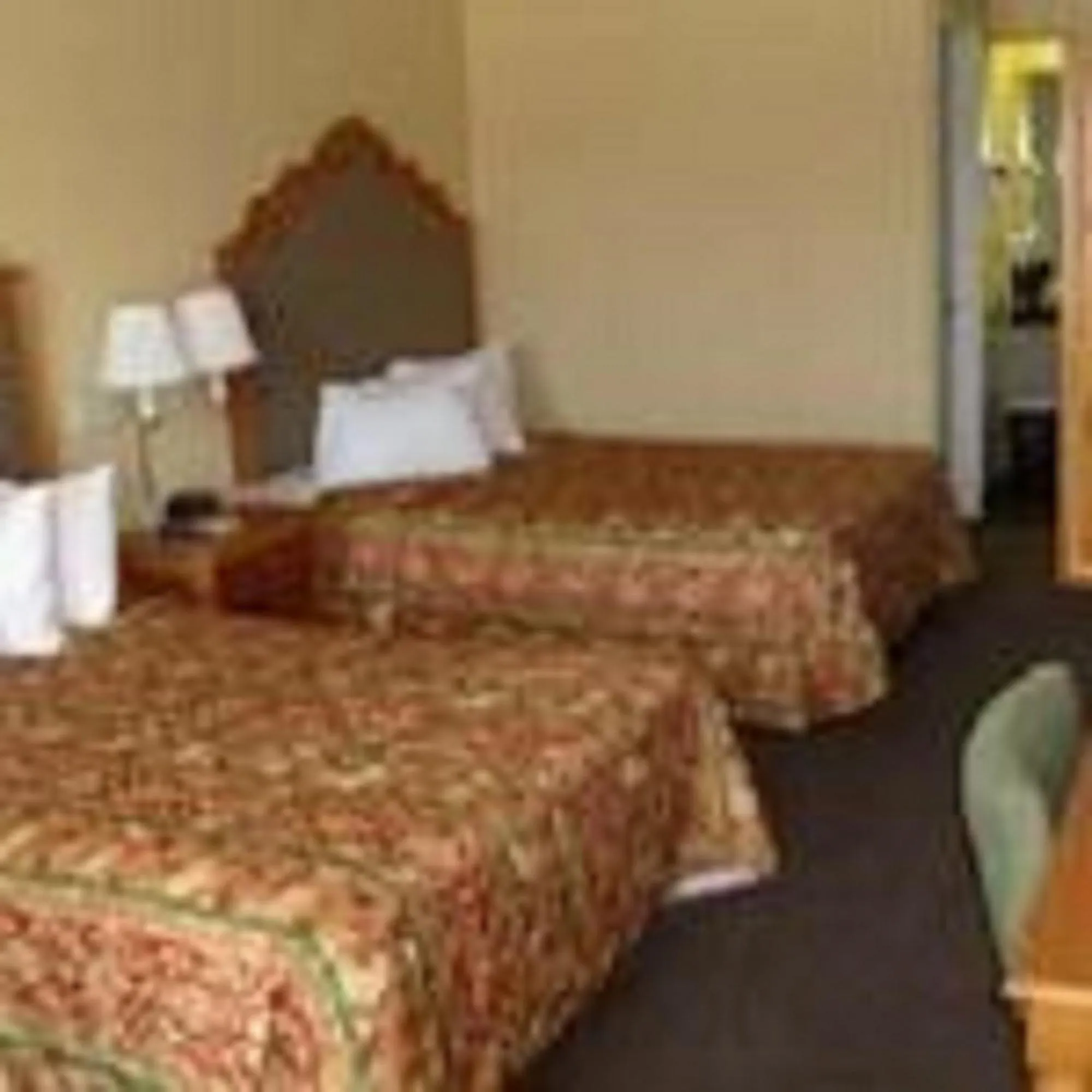 2 Double Bed, Mobility/Hearing Accessible Room, Roll-In Shower,Non-Smoking in Days Inn by Wyndham San Antonio Splashtown/ATT Center