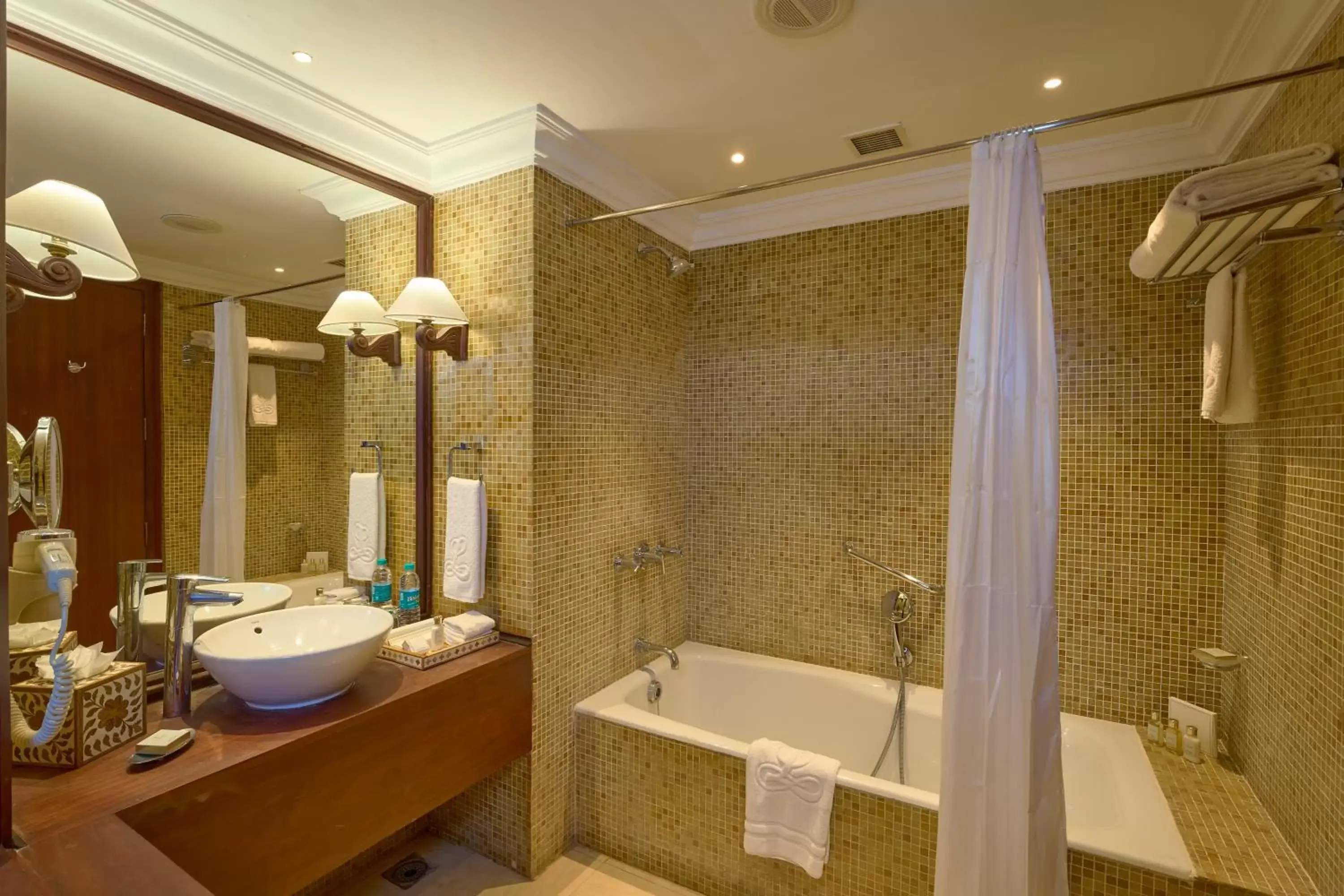 Toilet, Bathroom in The Leela Ashtamudi, A Raviz Hotel