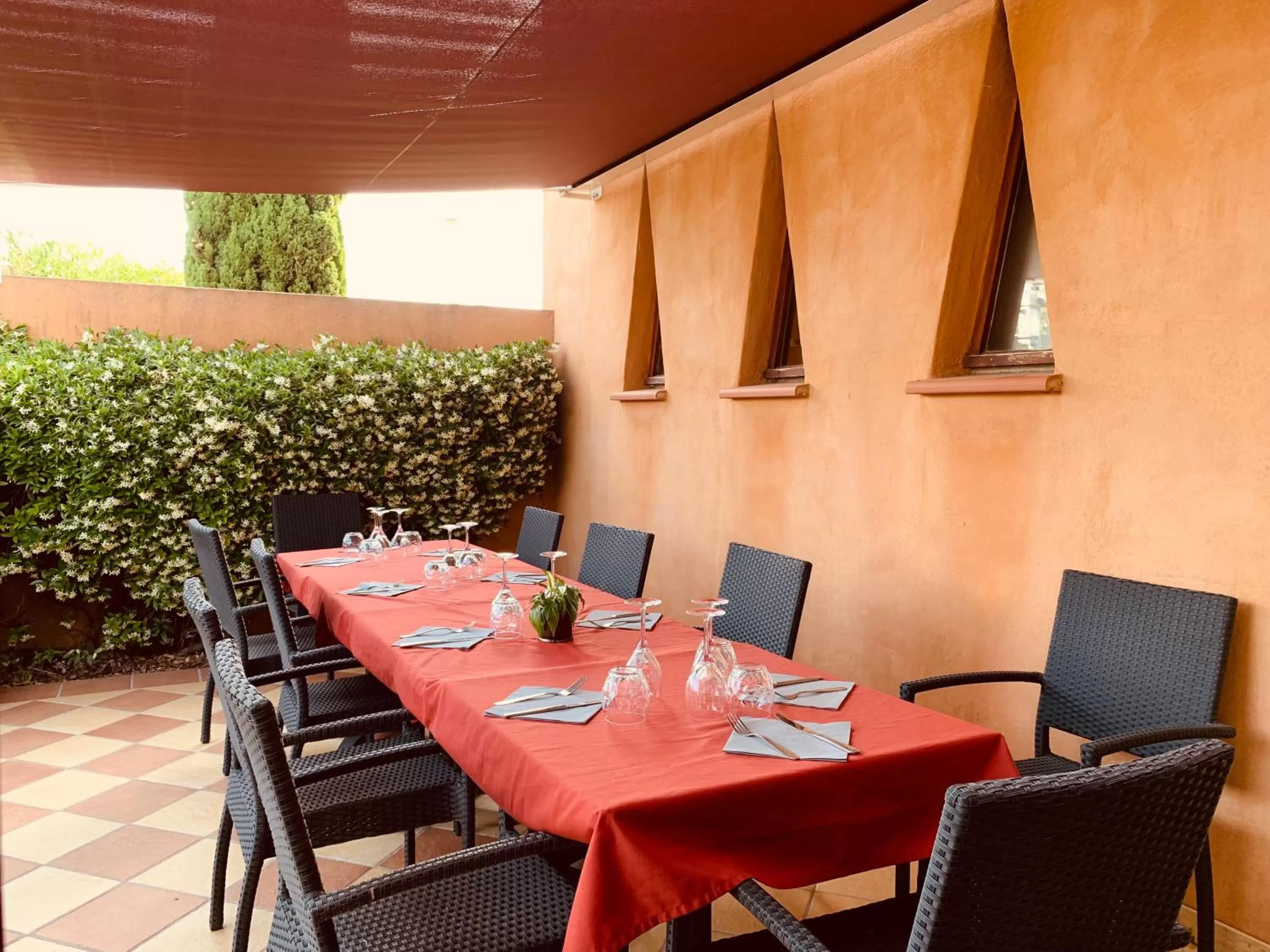 Patio in Le Mas De Gaujac