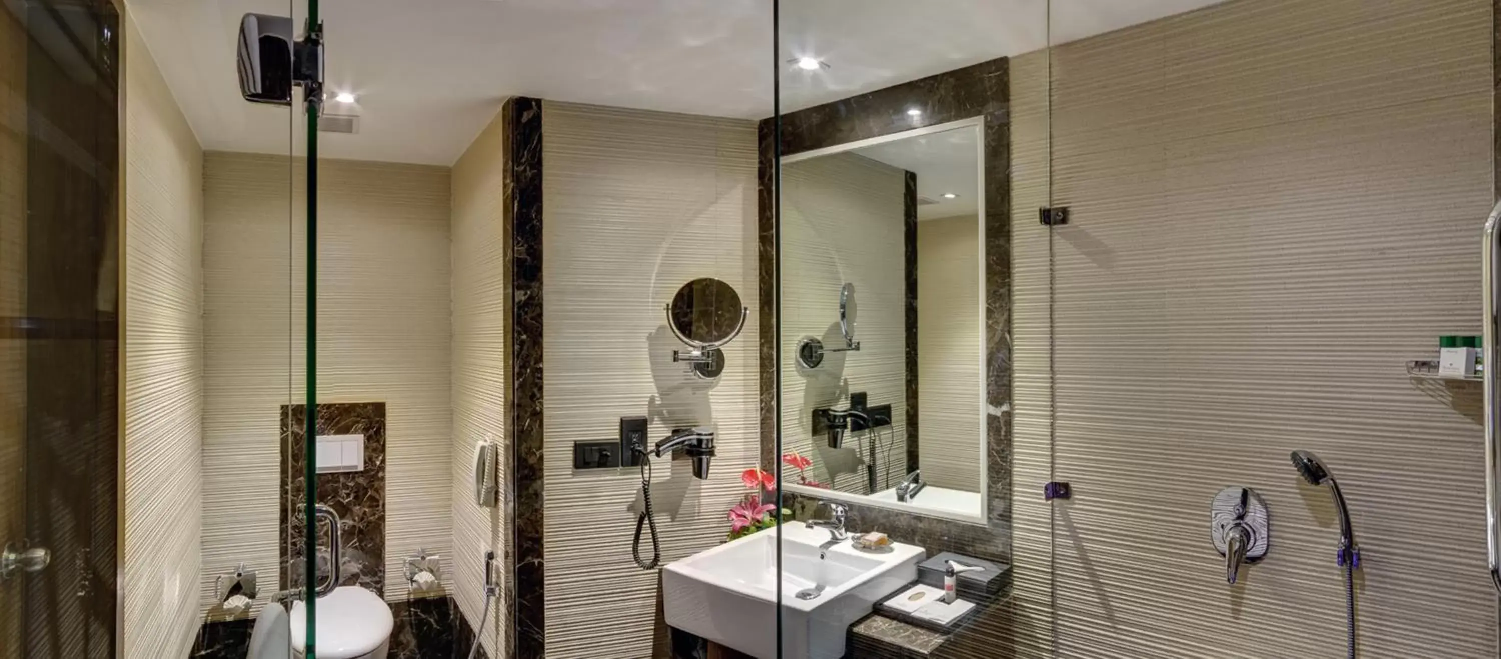 Bathroom in Ramada Plaza By Wyndham Agra