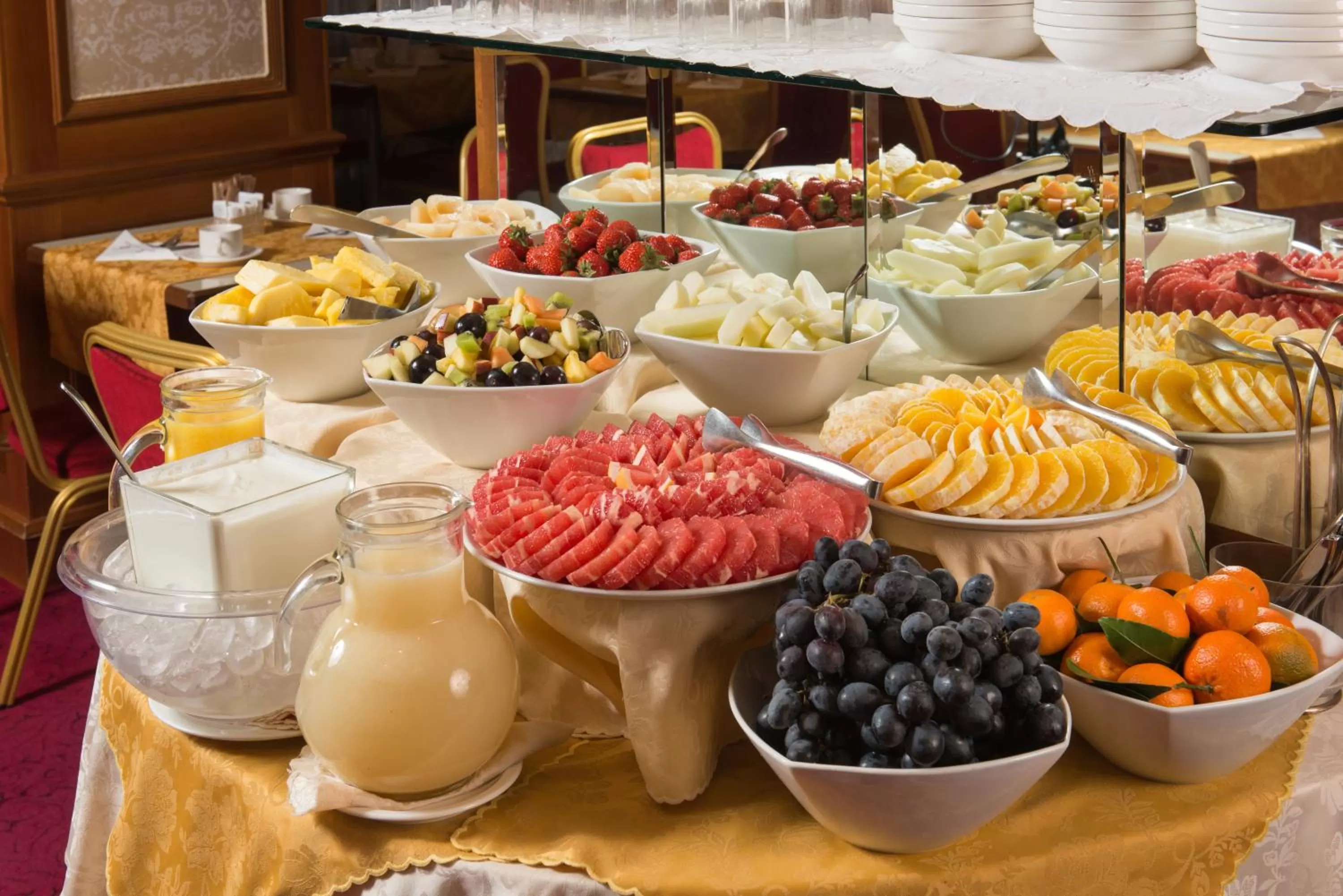 Restaurant/places to eat in Hotel Berna