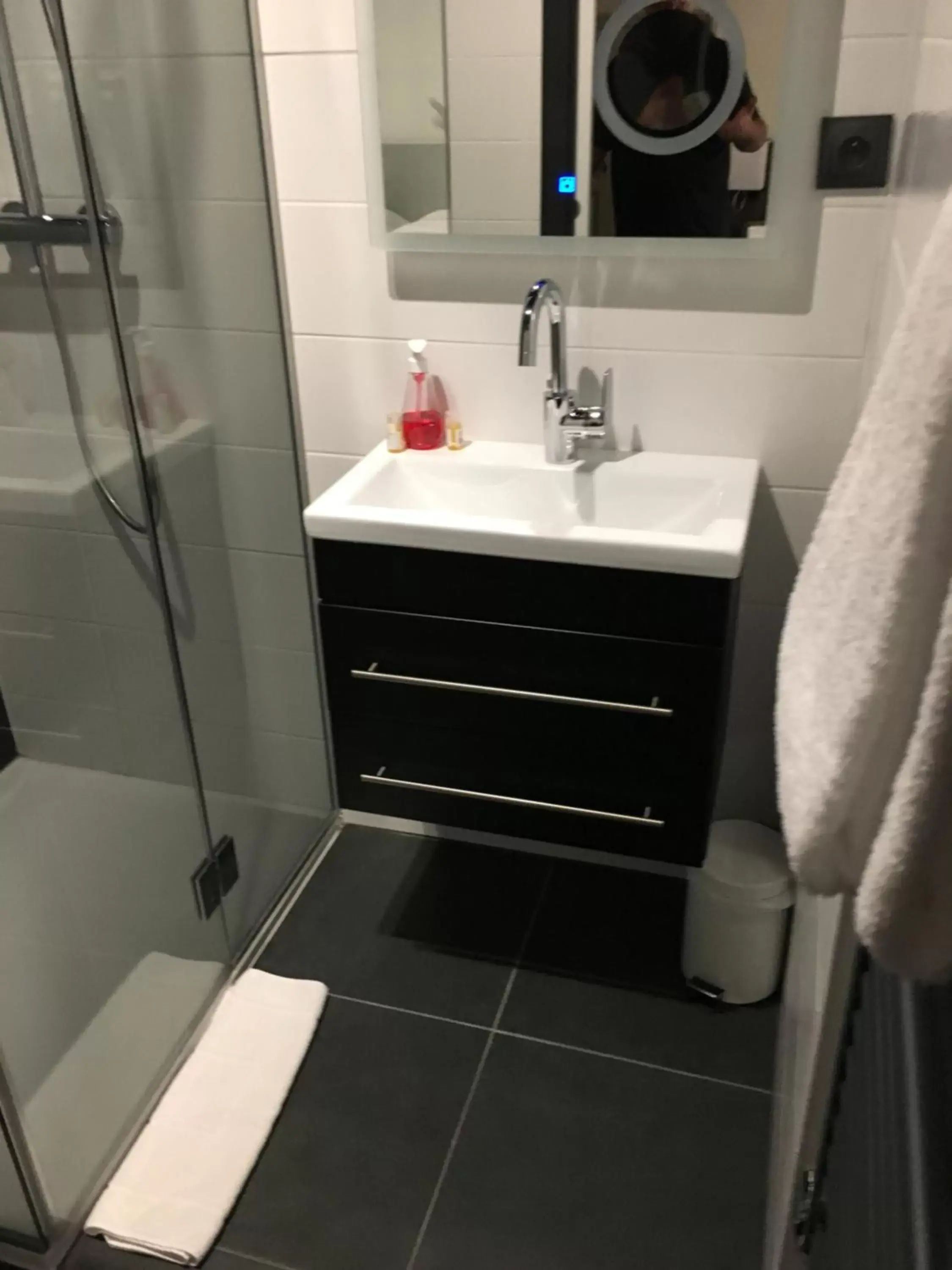 Bathroom in Hotel Restaurant au Floridor