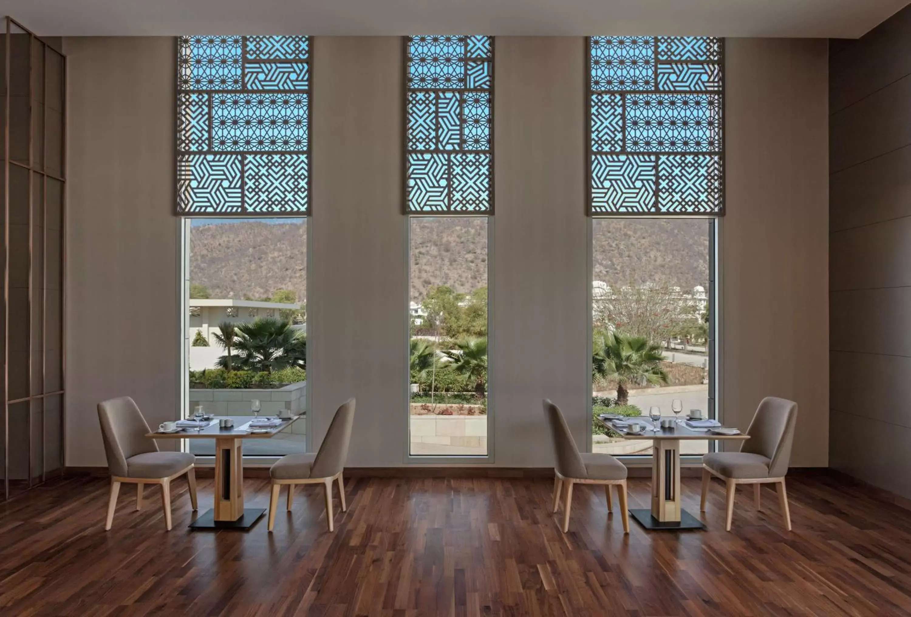 Restaurant/places to eat in DoubleTree By Hilton Jaipur Amer Restaurant/places to eat in DoubleTree By Hilton Jaipur Amer