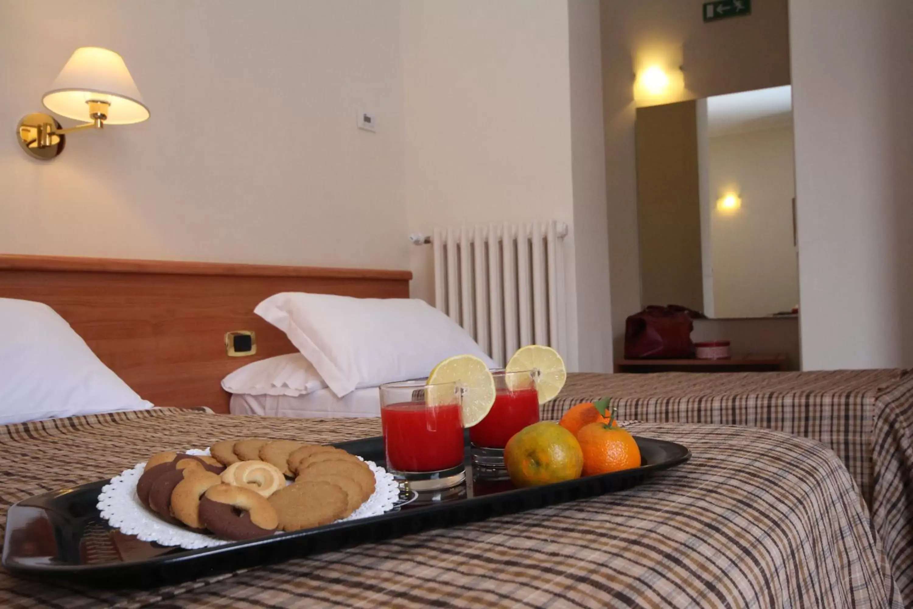 Bed, Breakfast in Hotel Principe Eugenio