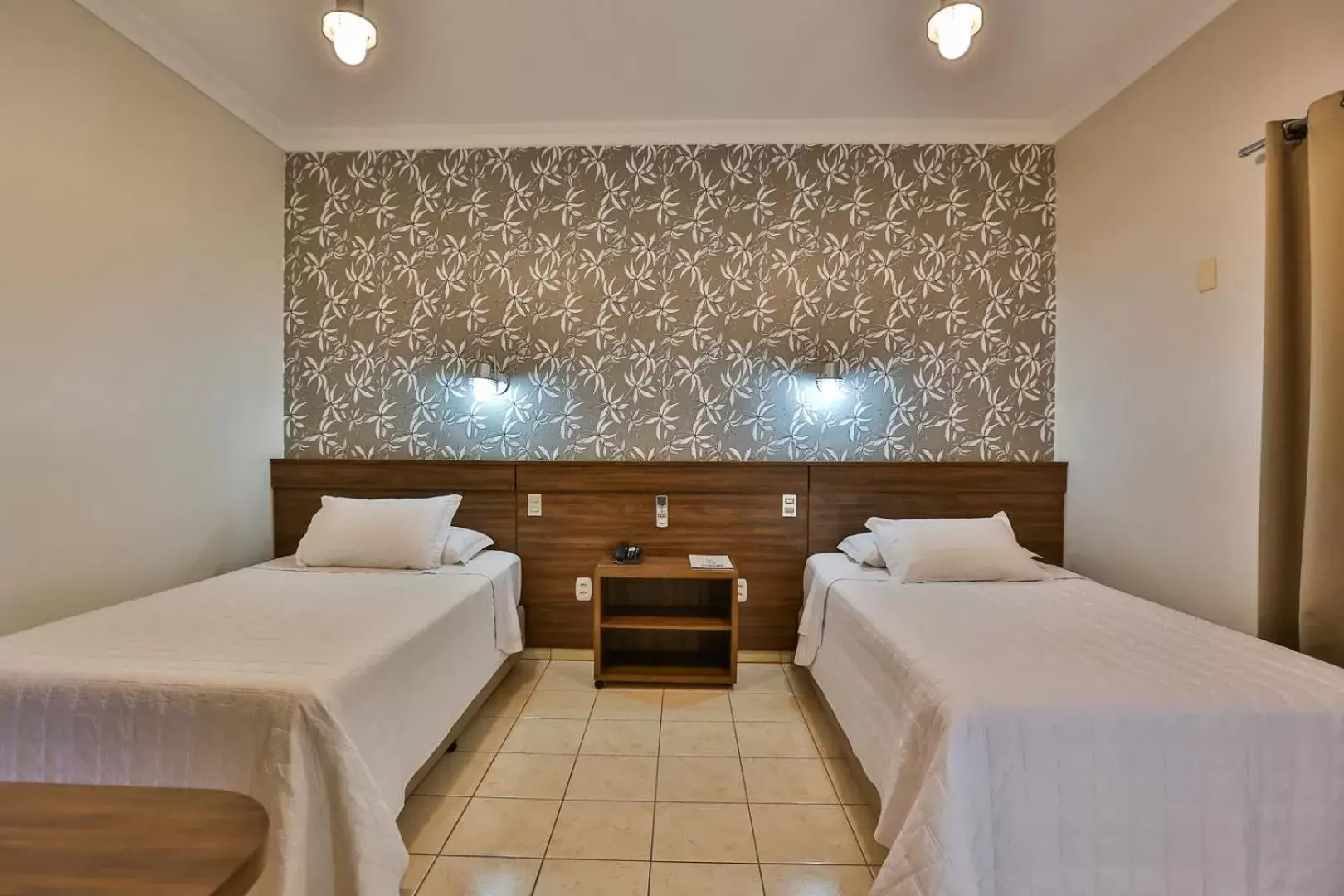 Bed in Ucayali Hotel