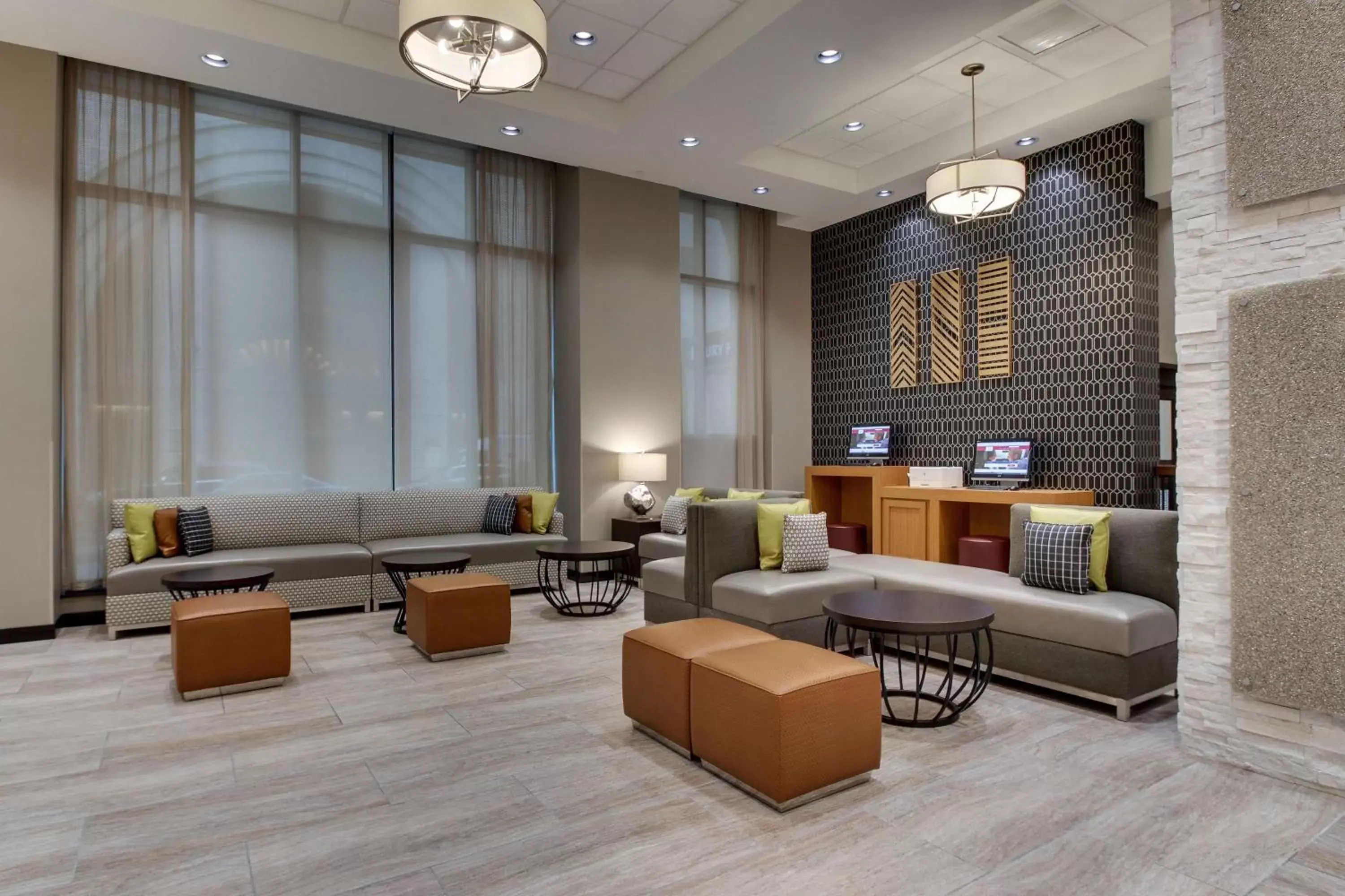 Lobby or reception, Seating Area in Drury Plaza Hotel Milwaukee Downtown