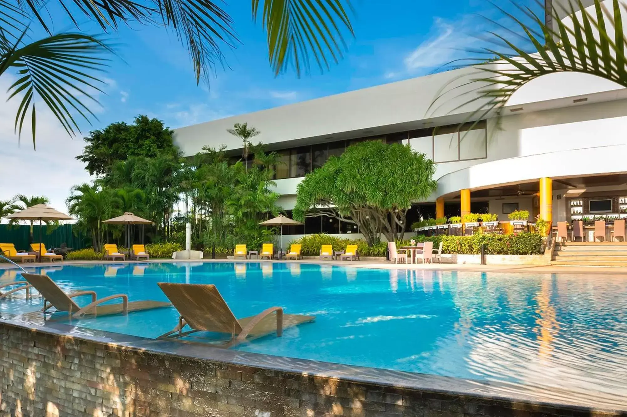 Swimming Pool in Marco Polo Plaza Cebu