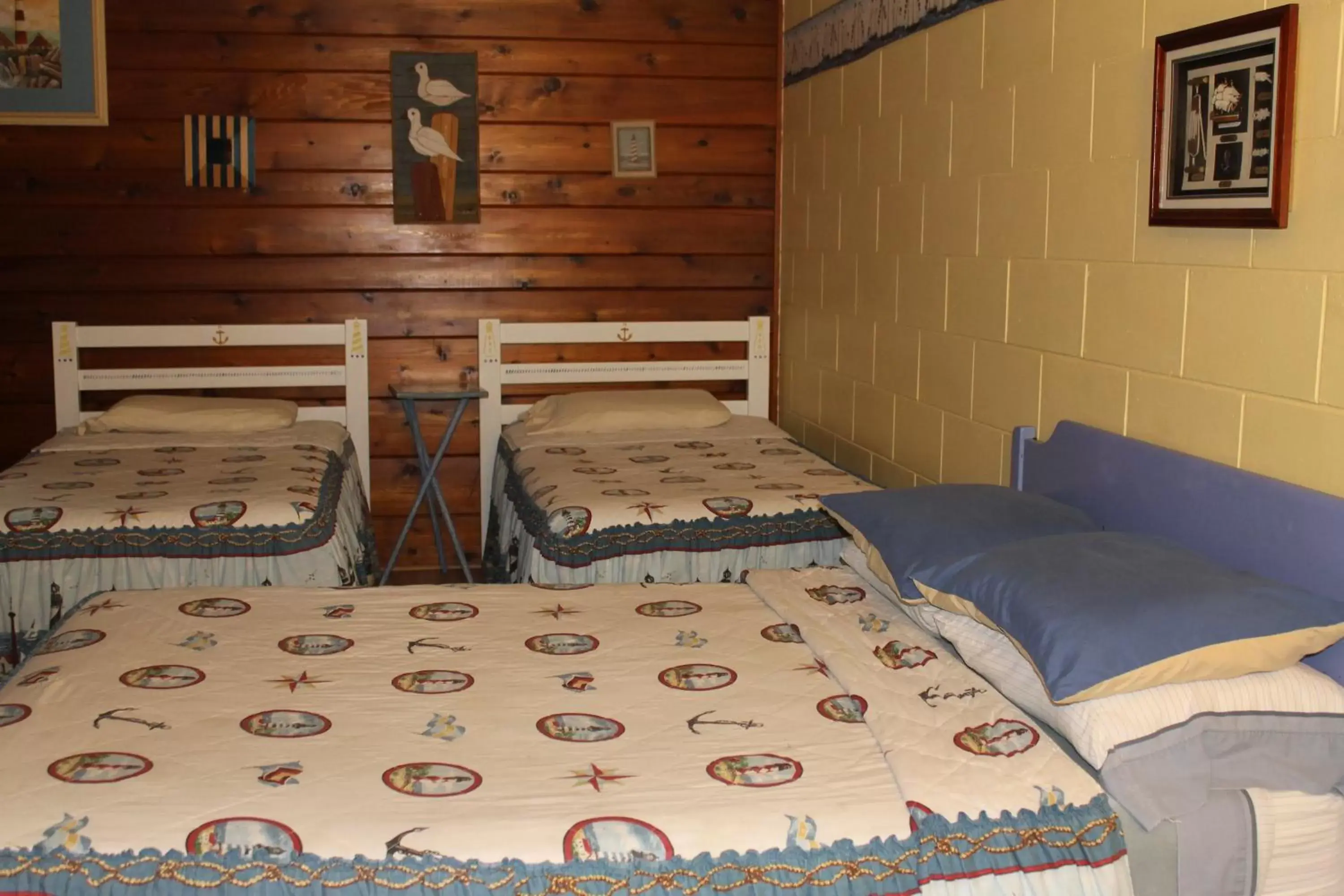 Bed in Chateau Lodge