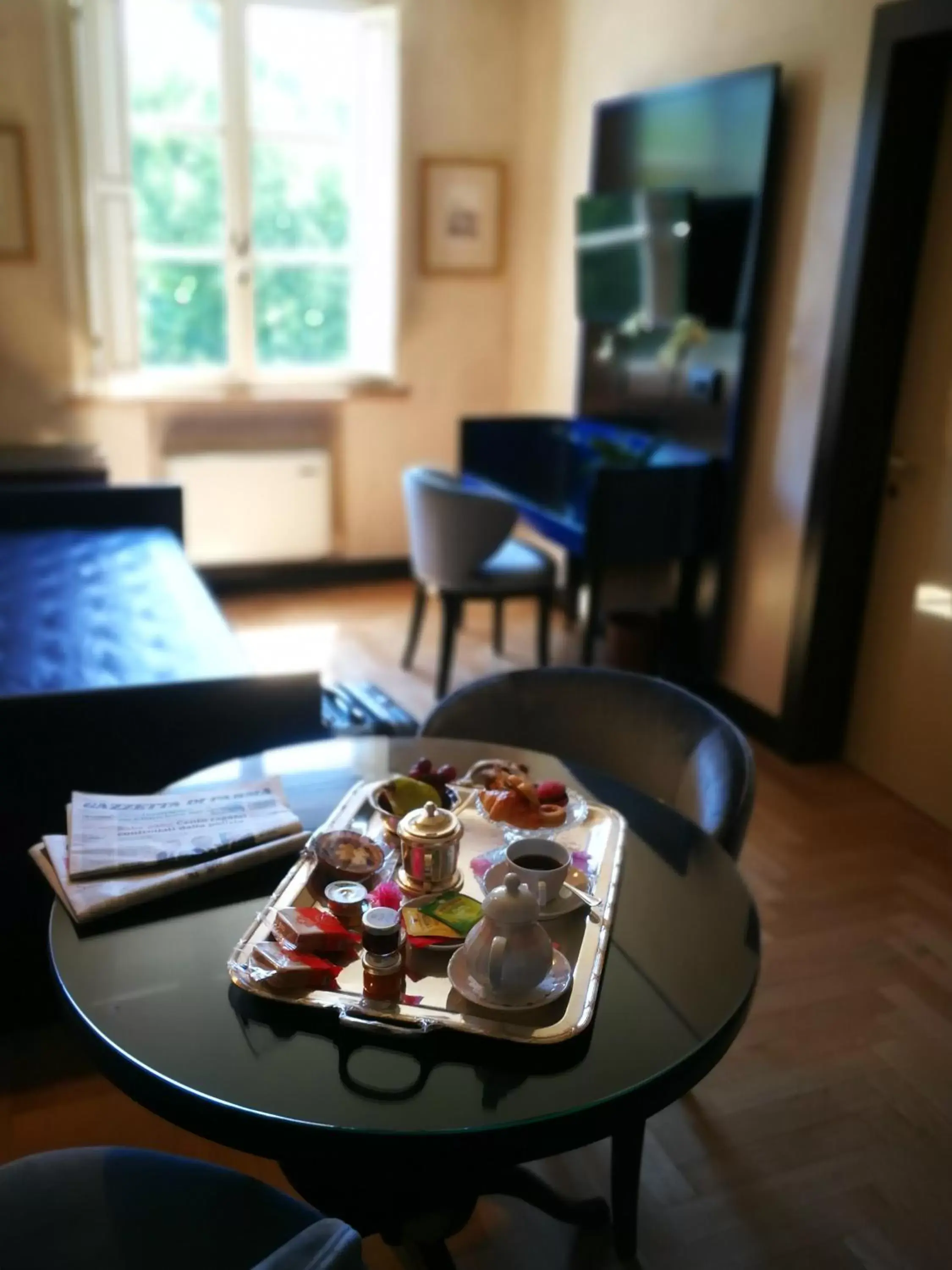 Seating area in Hotel Verdi Boutique Hotel