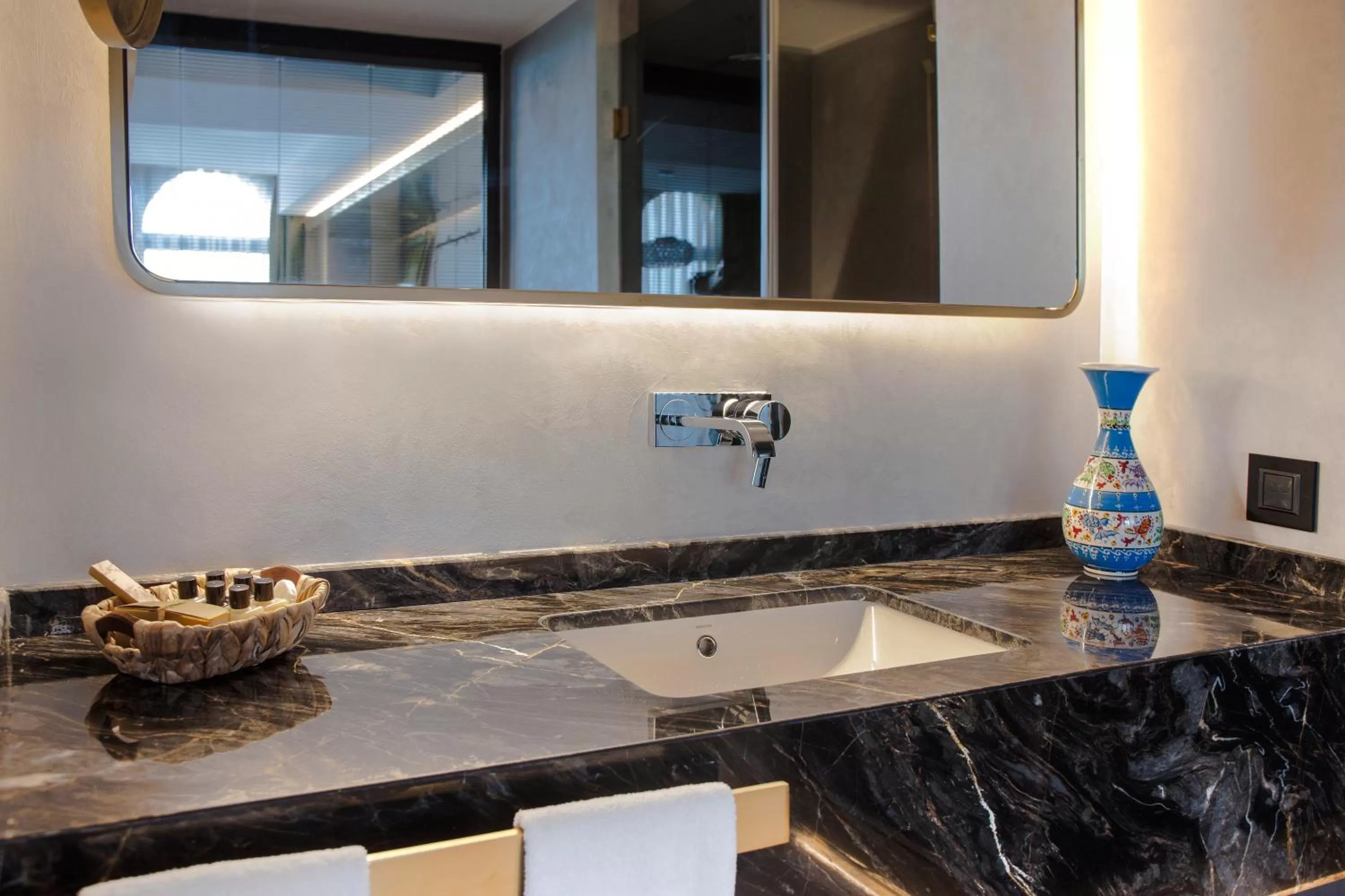 Toilet in The Wings Hotel Istanbul