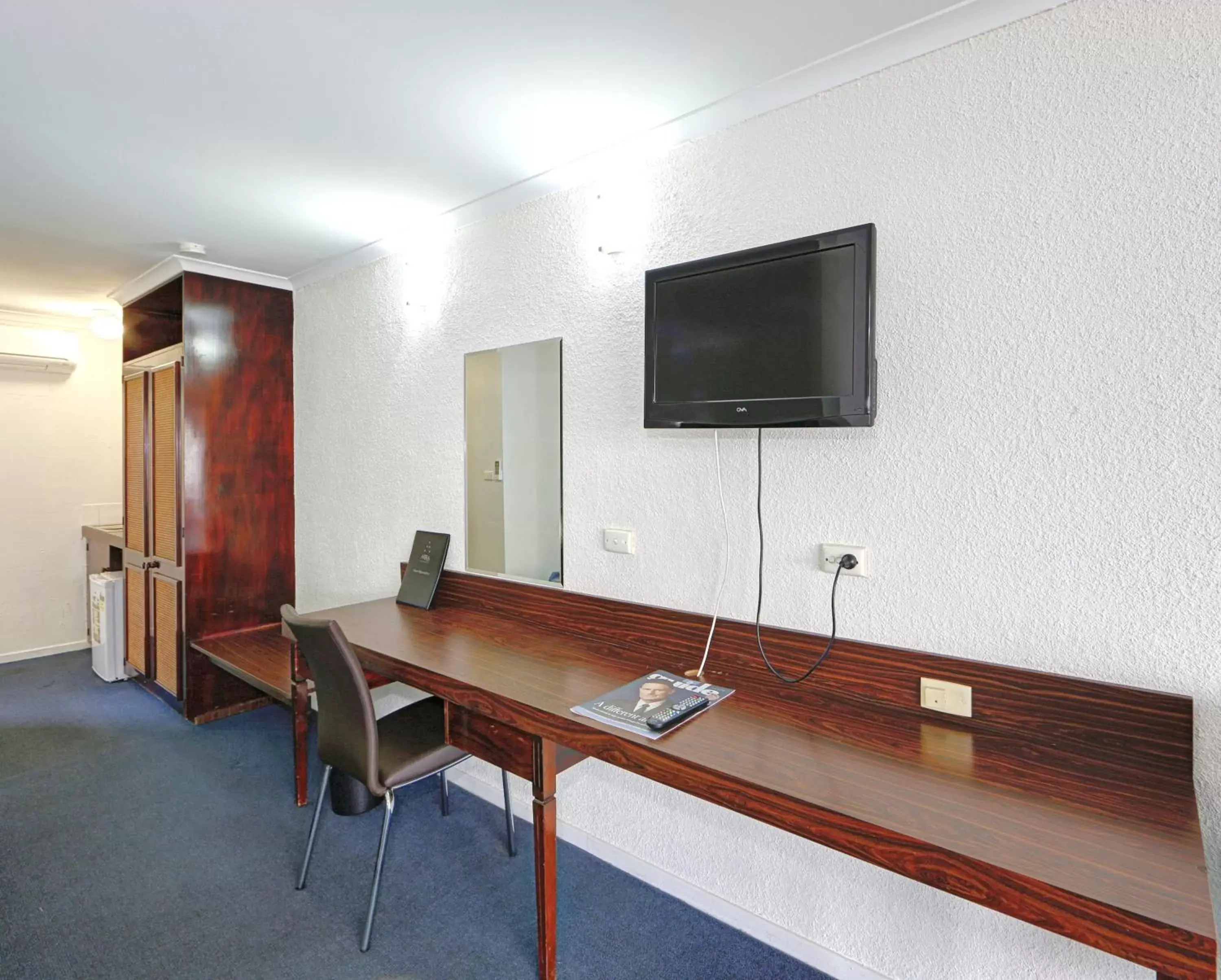 TV and multimedia, TV/Entertainment Center in Alexandra Park Motor Inn