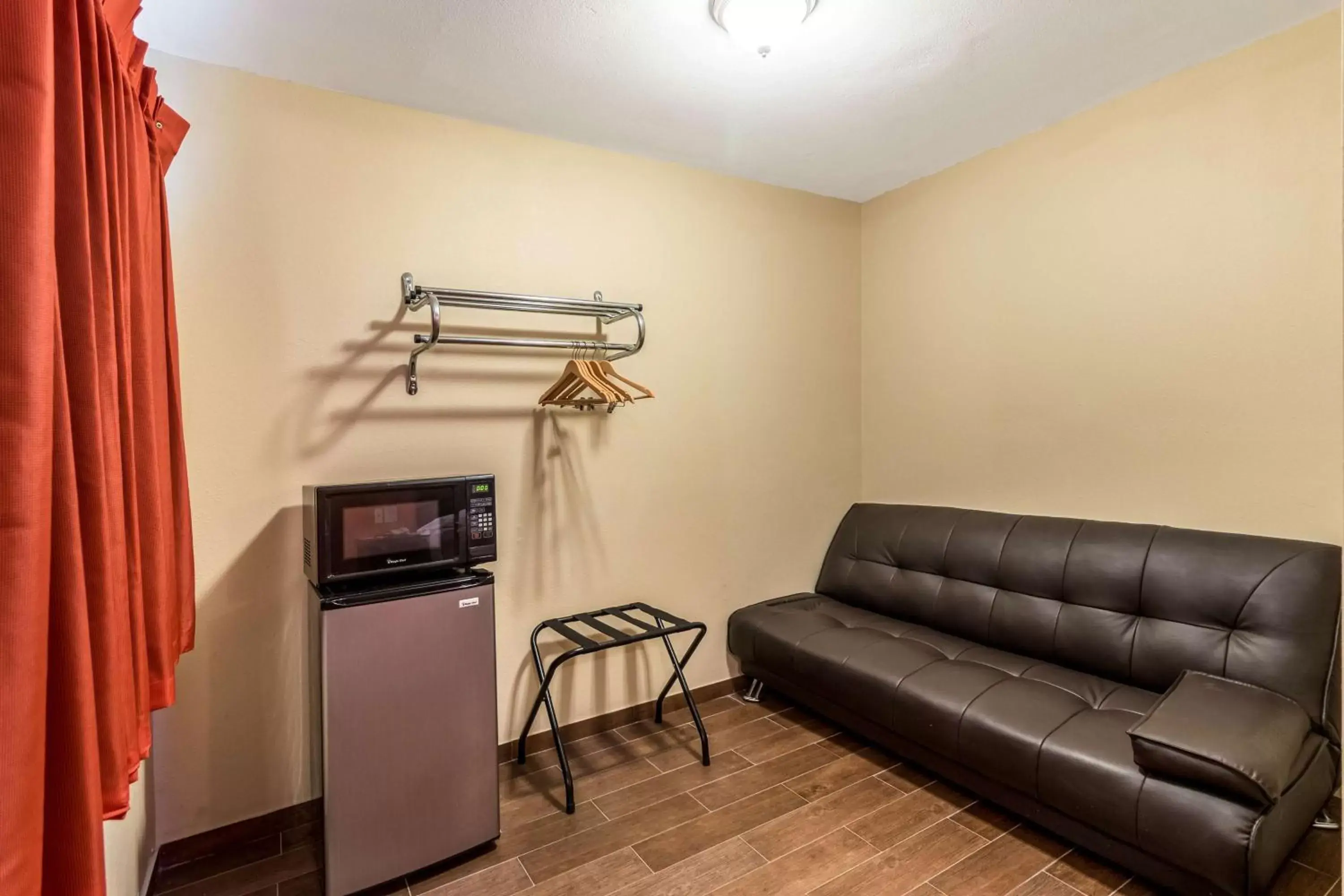 Photo of the whole room, Seating Area in Motel 6-Blythe, CA - South