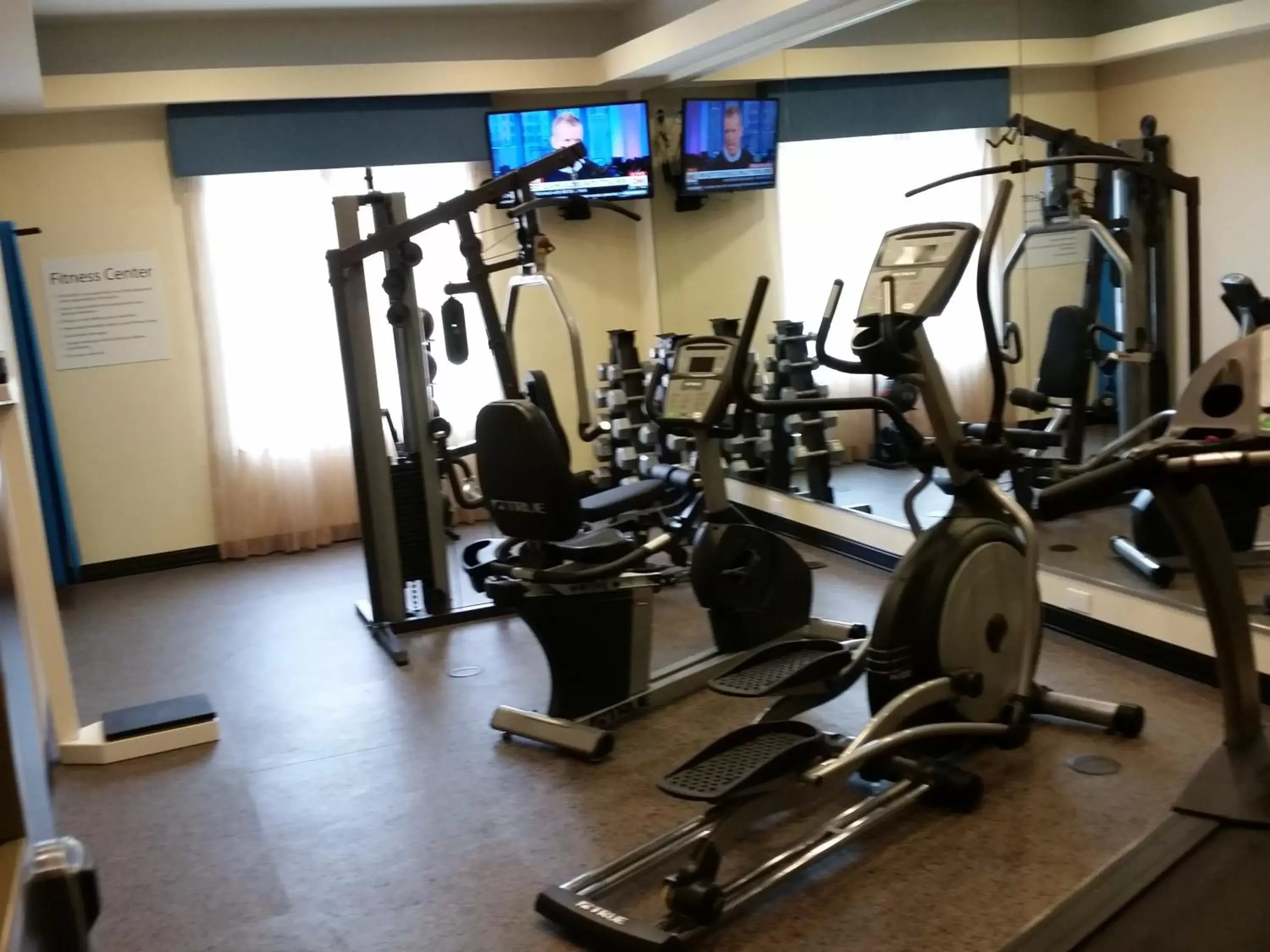 Fitness centre/facilities, Fitness Center/Facilities in Holiday Inn Express and Suites Atascocita - Humble - Kingwood, an IHG Hotel