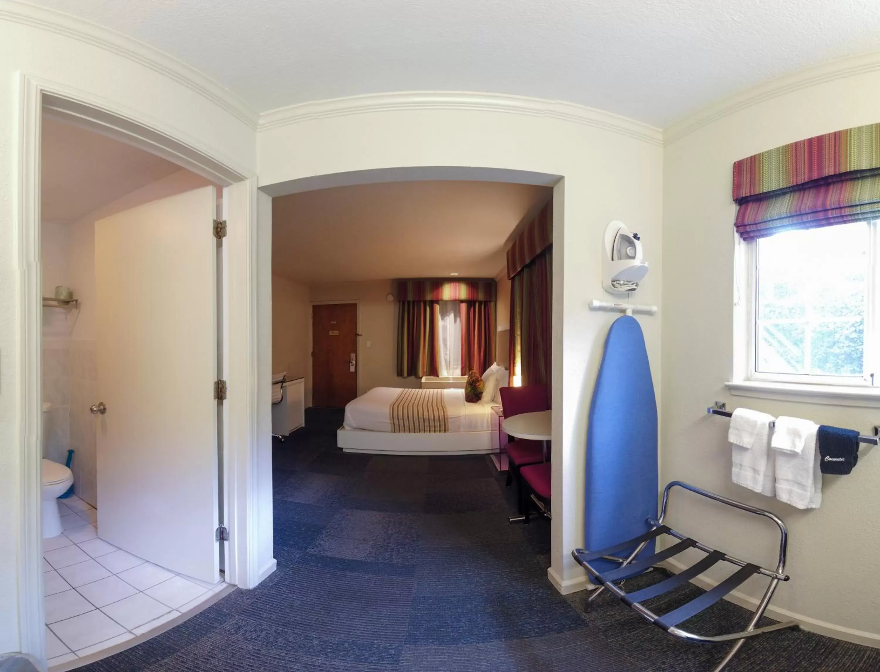 Bed, Bathroom in Inn at Golden Gate