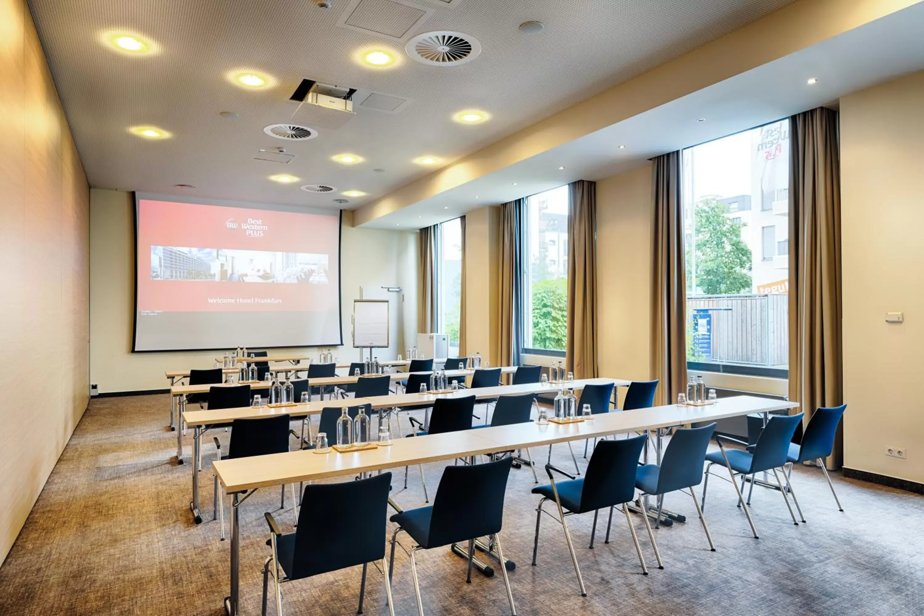 Meeting/conference room in Best Western Plus Welcome Hotel Frankfurt