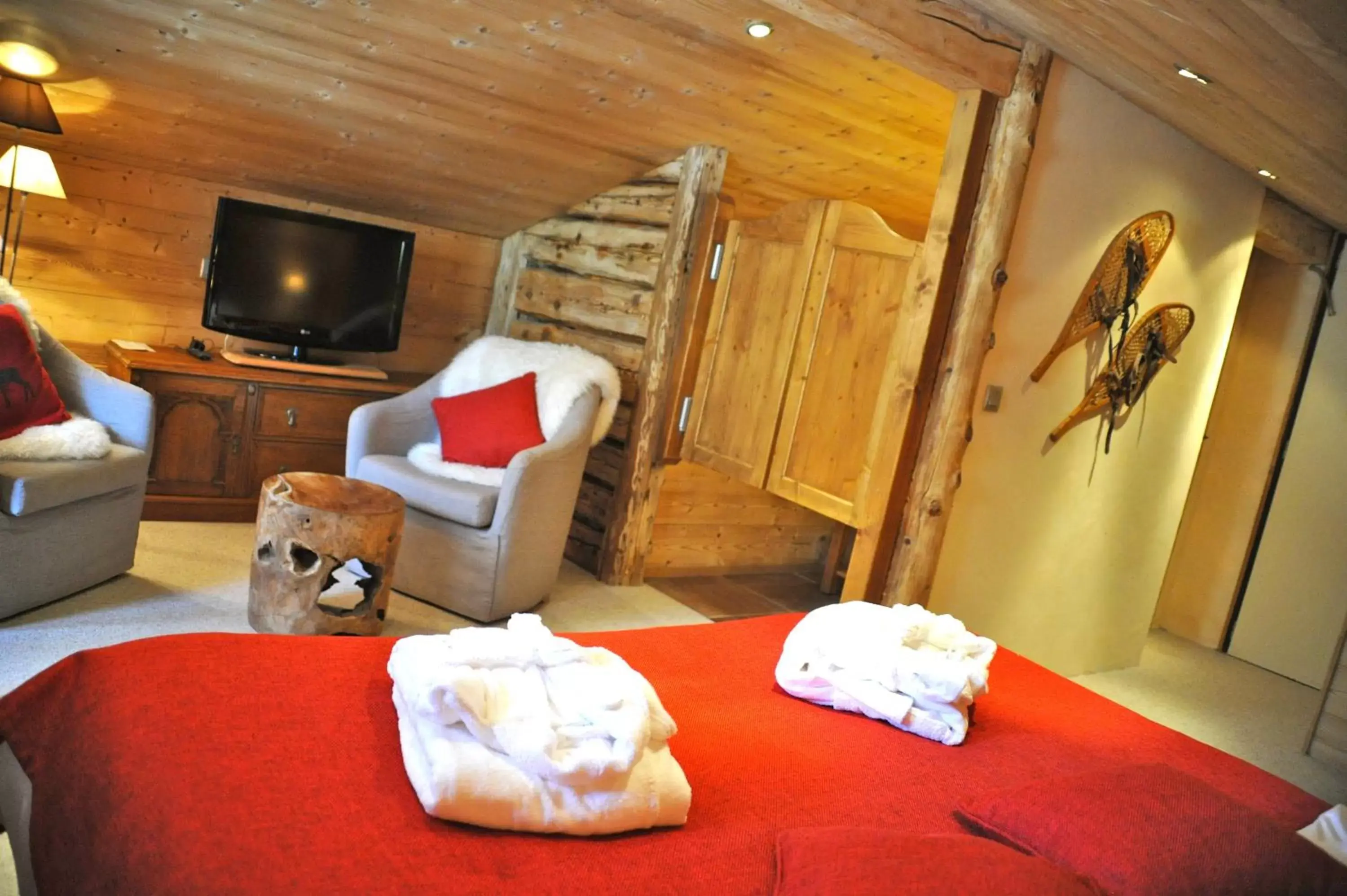 TV/Entertainment Center in Hôtel Chalet Alpage