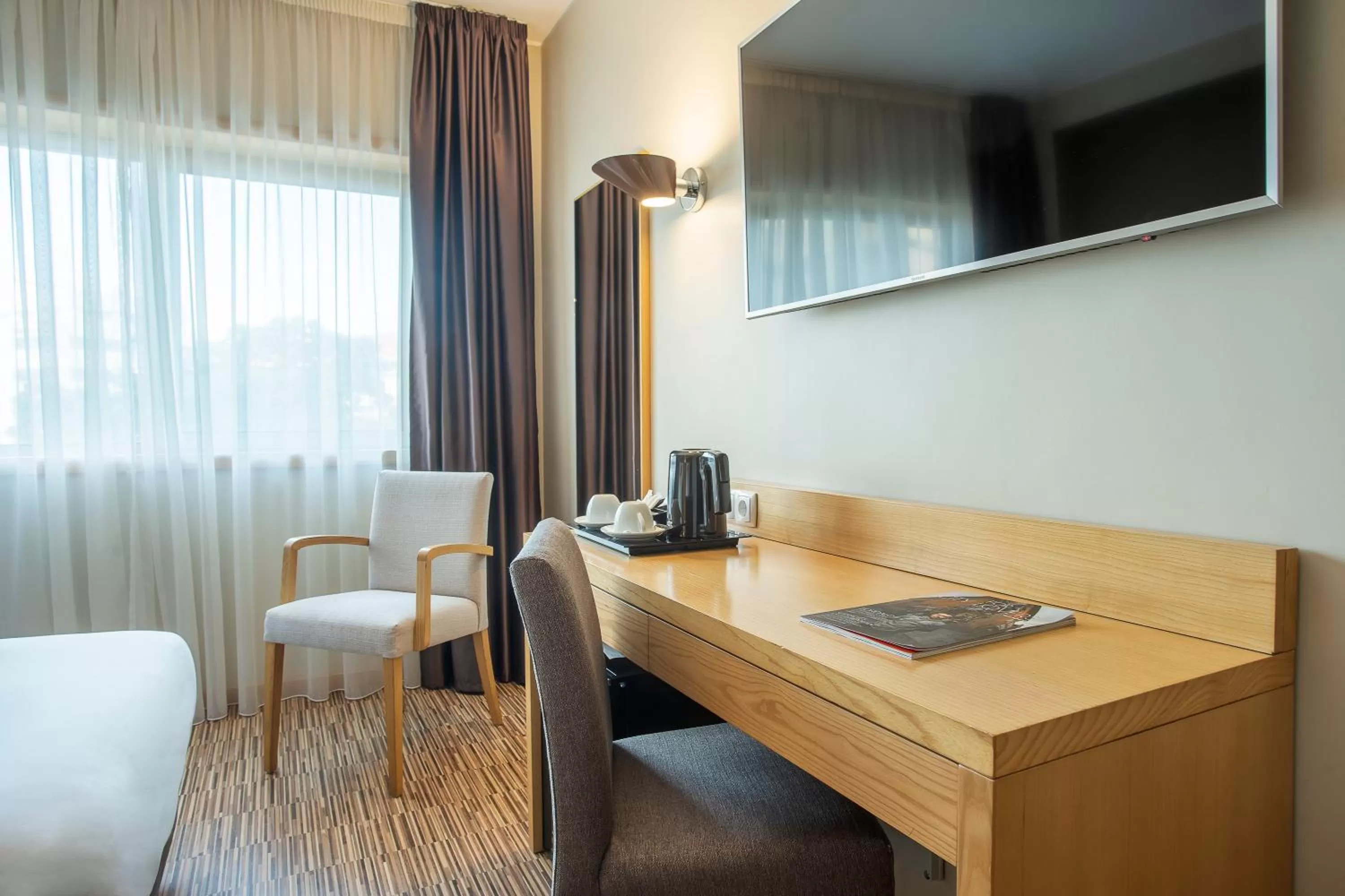 TV and multimedia in HF Tuela Porto