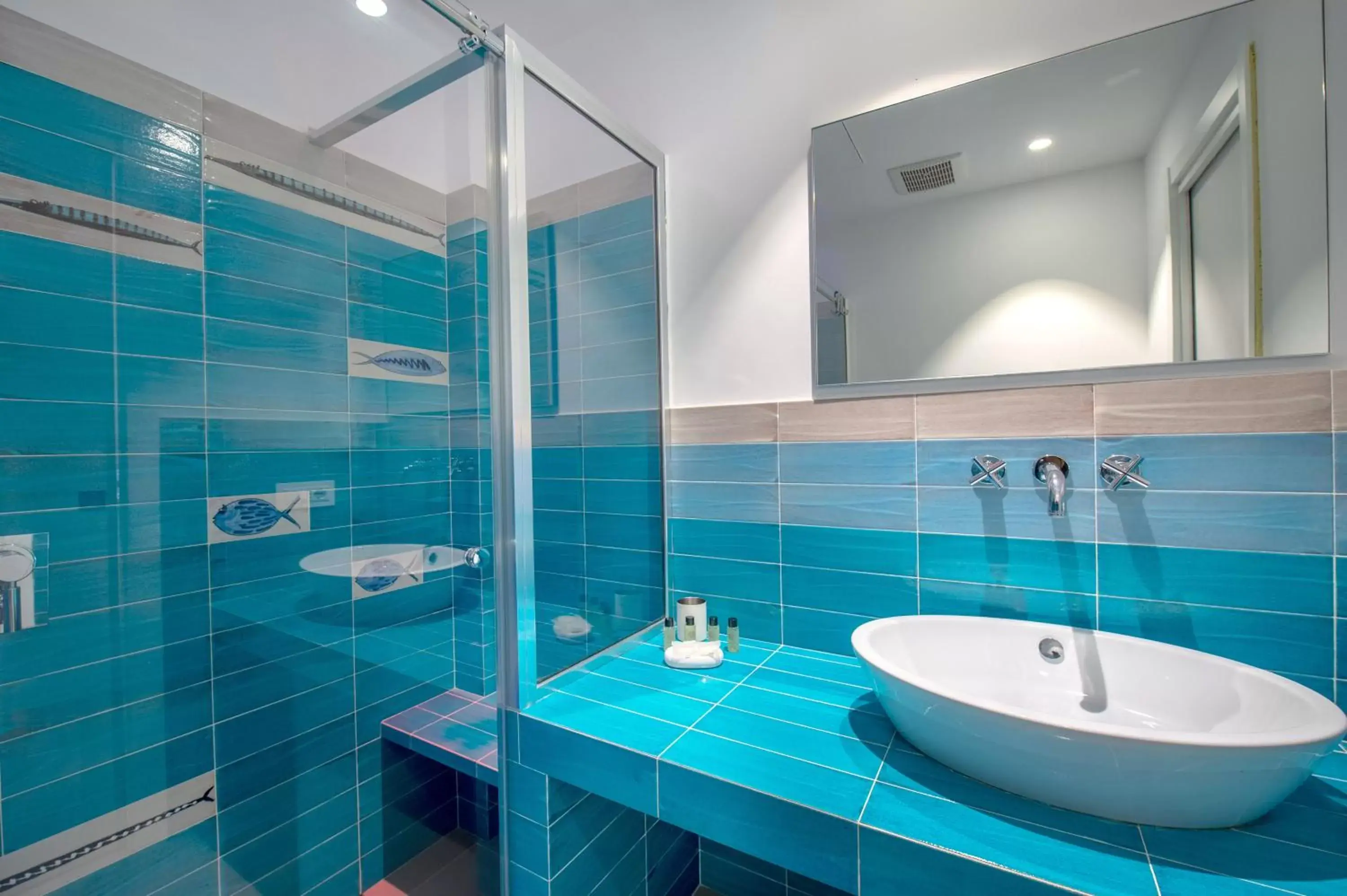 Shower, Bathroom in Casa Evelina Sorrento