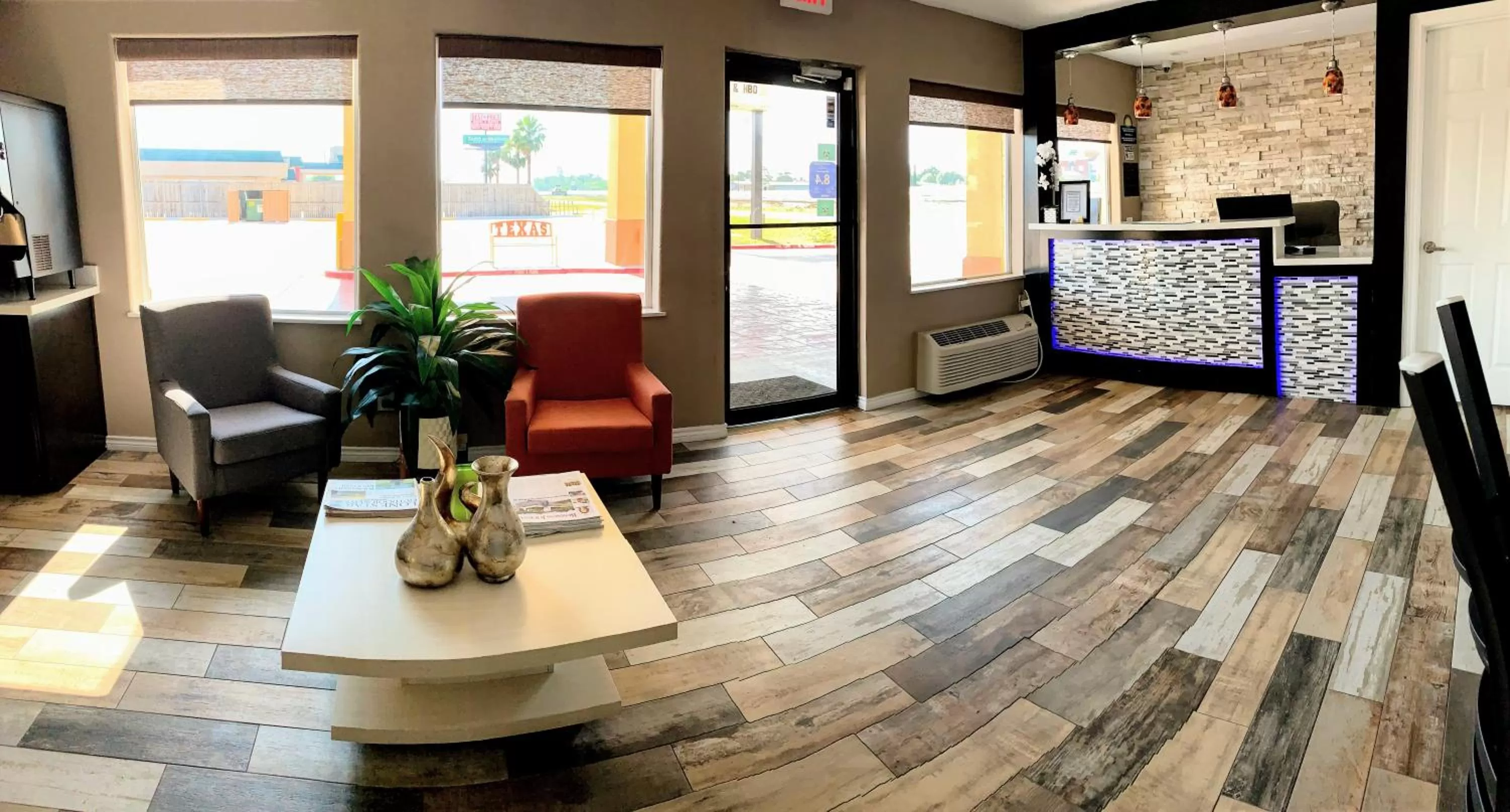 Lobby or reception in Days Inn by Wyndham Orange