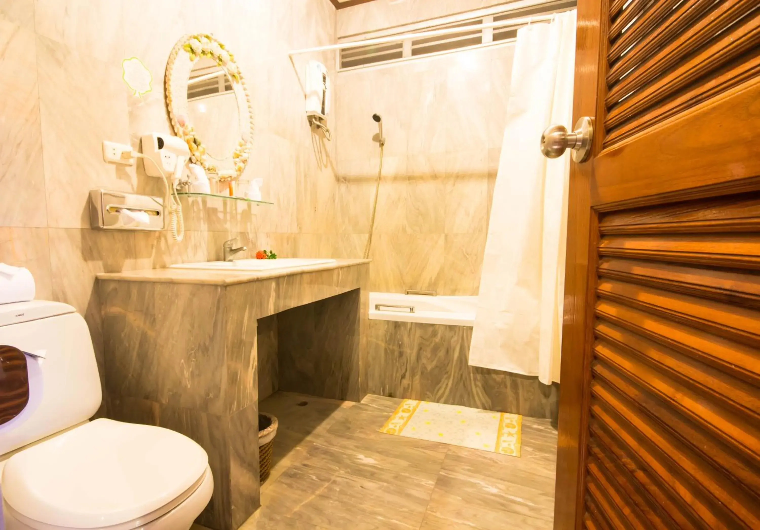 Toilet, Bathroom in Rajapruek Samui Resort - SHA Plus