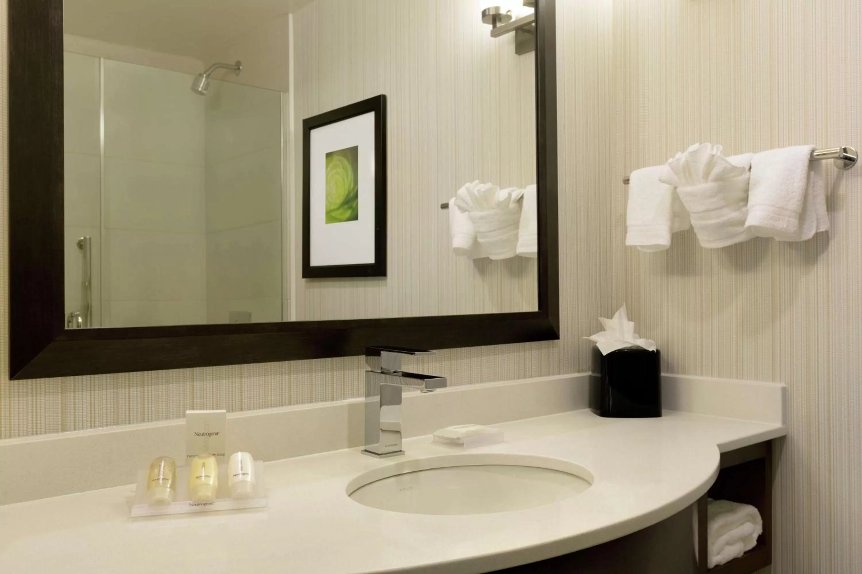 Bathroom in Hilton Garden Inn New York Manhattan Midtown East
