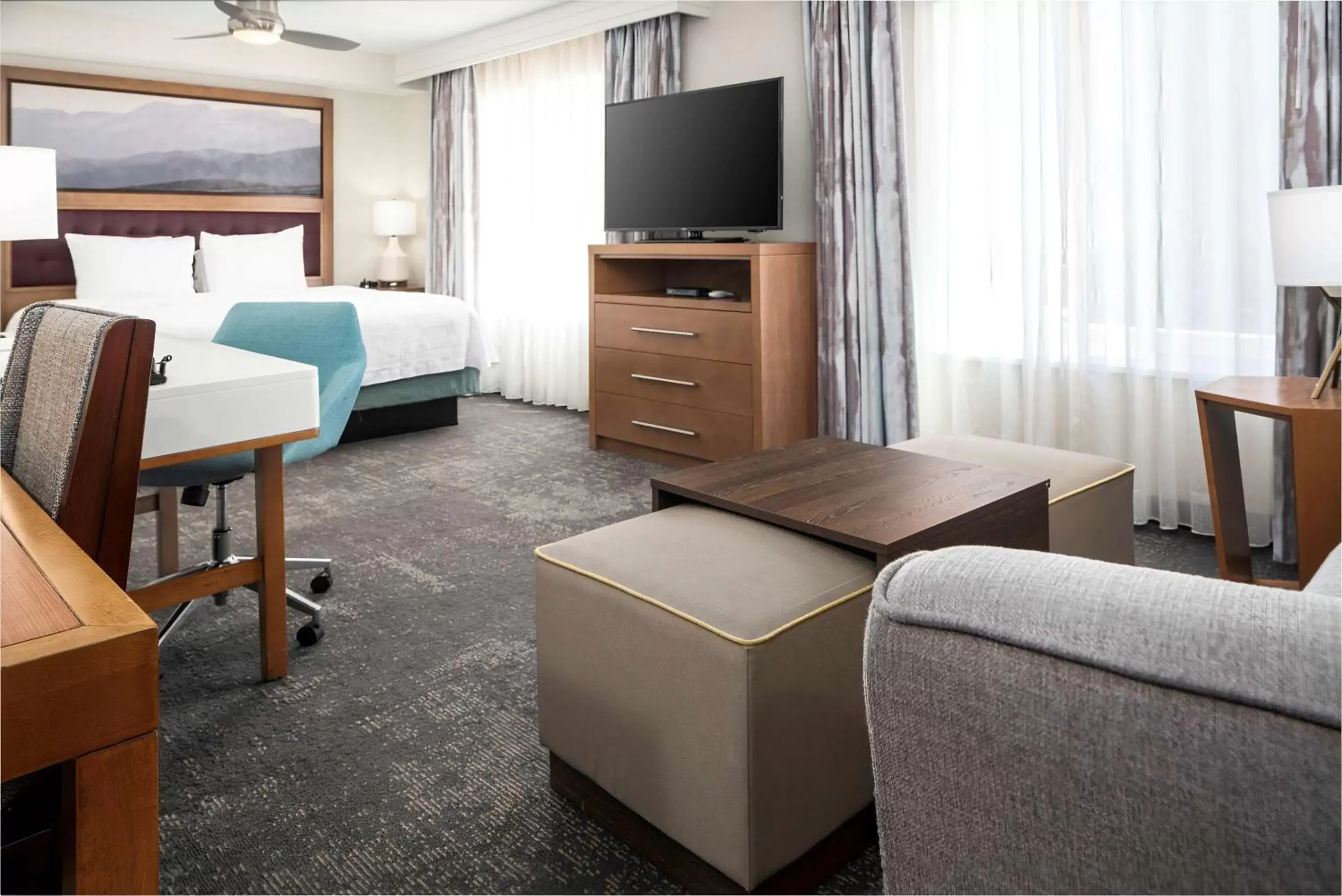 Bedroom, TV/Entertainment Center in Homewood Suites by Hilton Salt Lake City Downtown