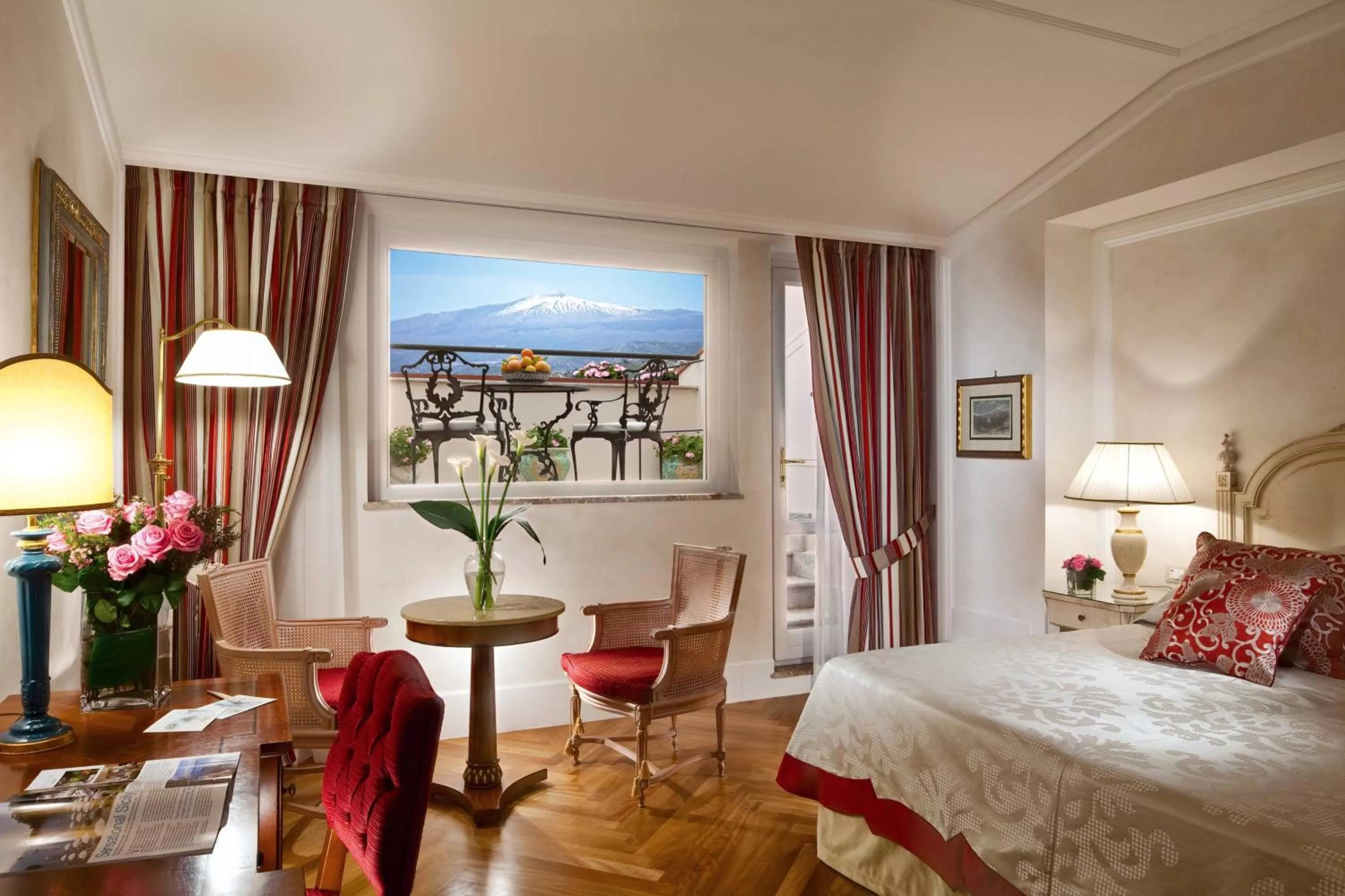 Bedroom, Bed in Grand Hotel Timeo, A Belmond Hotel, Taormina