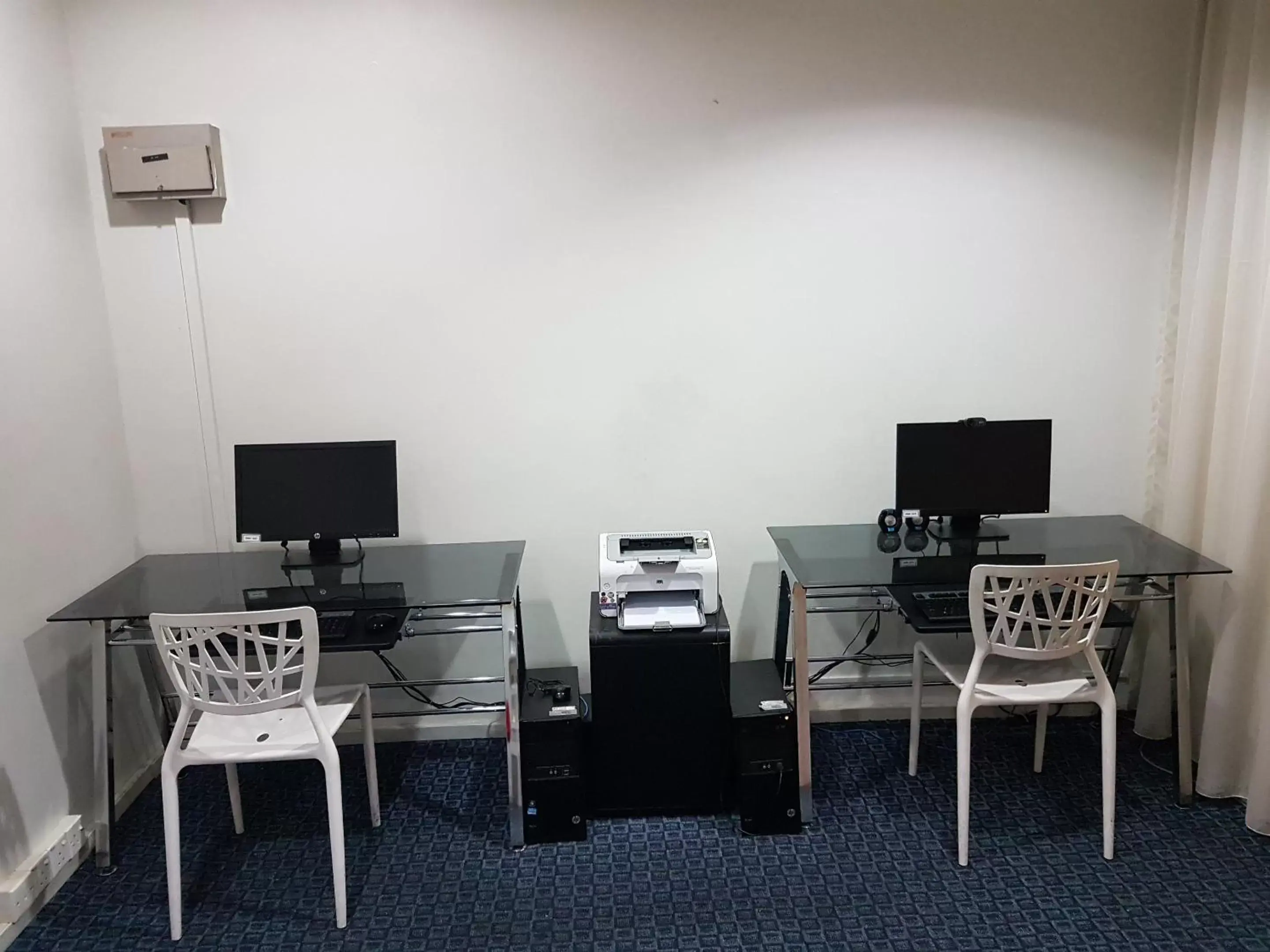 Business facilities, TV/Entertainment Center in Hotel Armada Petaling Jaya