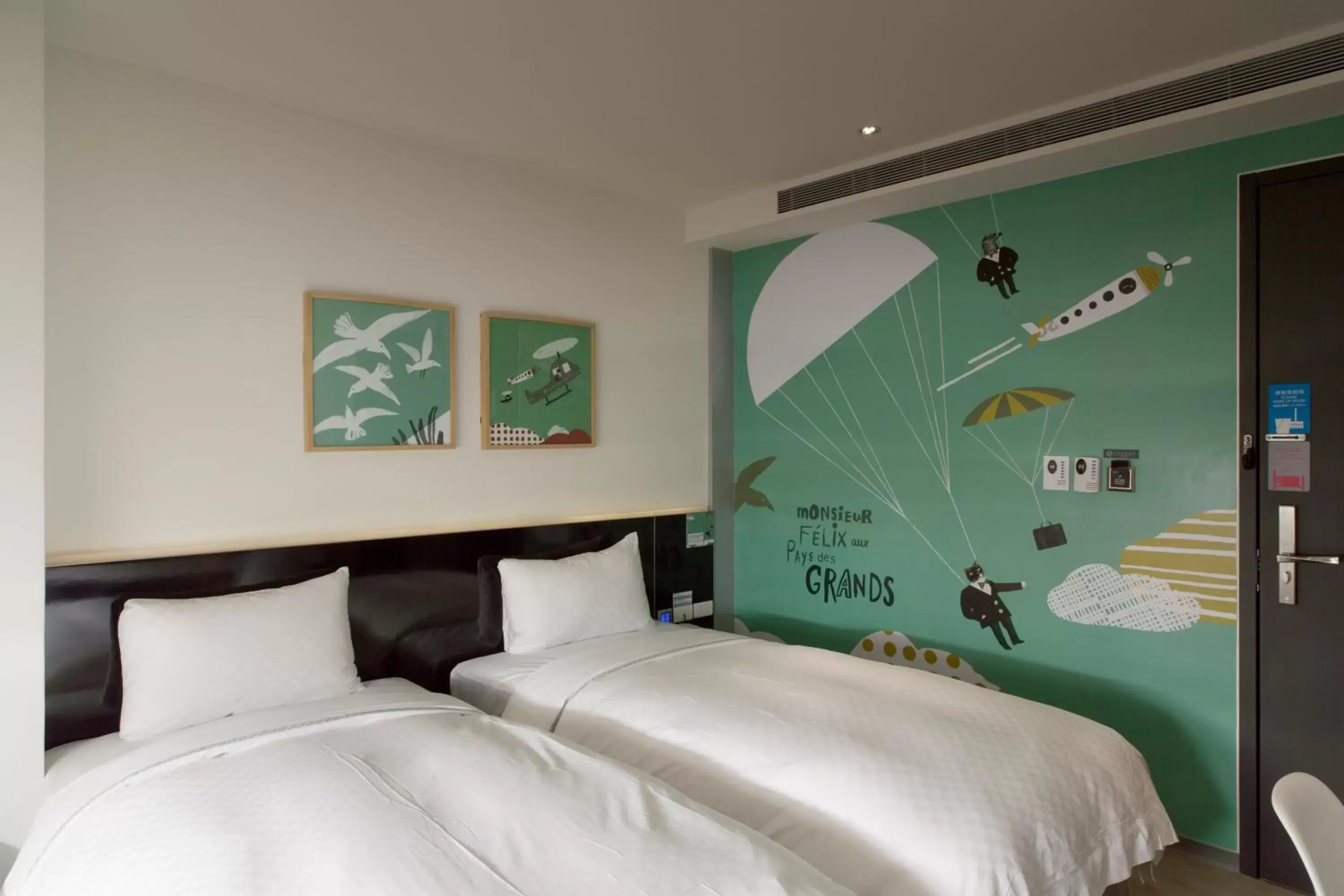 Photo of the whole room, Bed in CityInn Hotel Plus - Taichung Station Branch