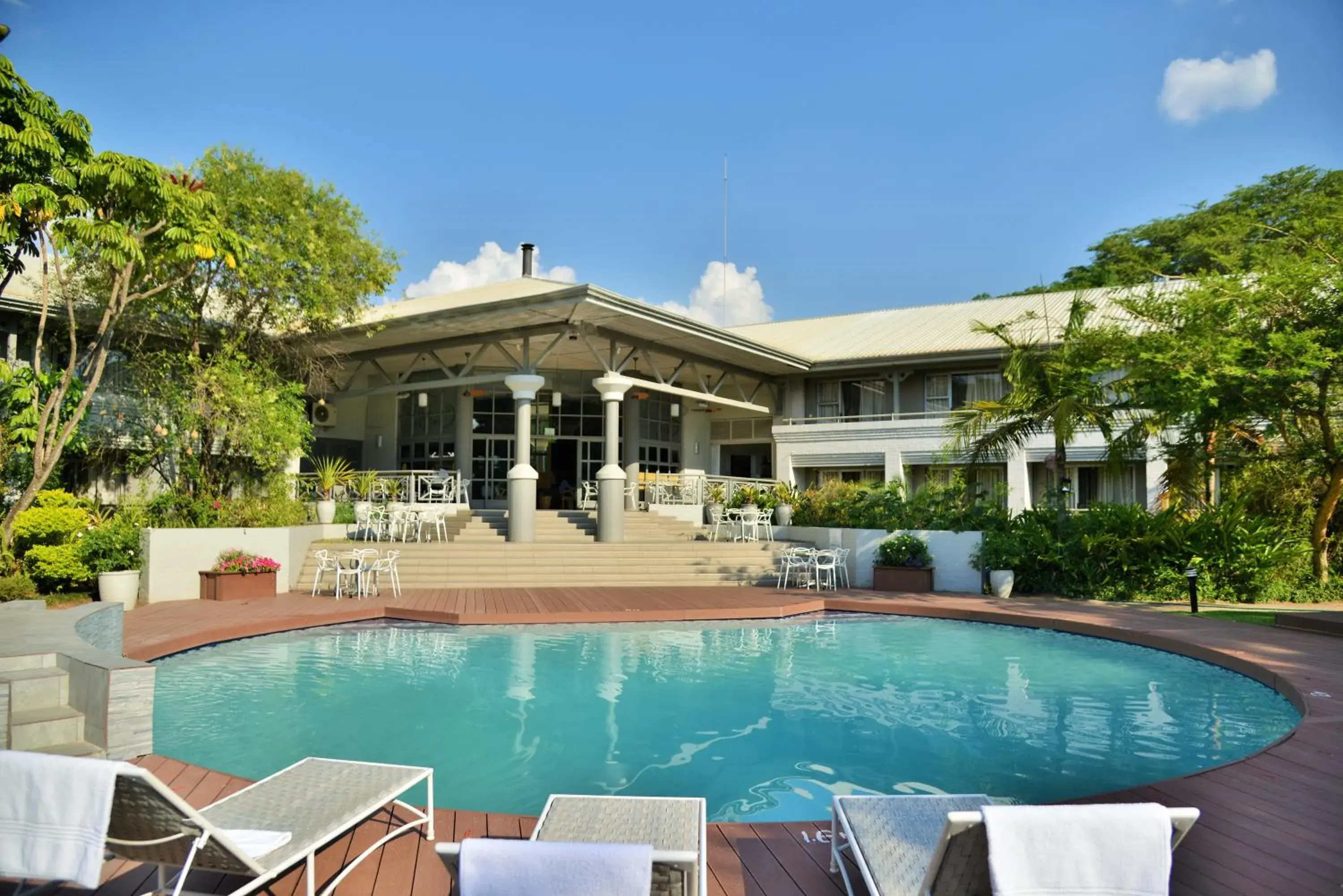 Property building, Swimming Pool in Cresta Lodge Harare