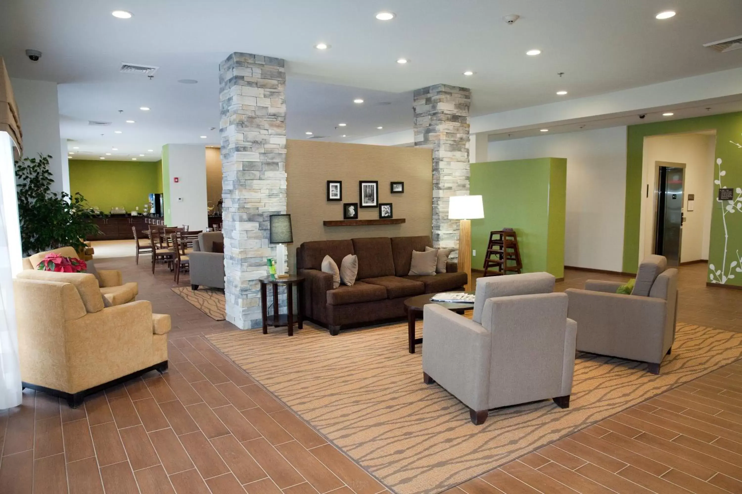 Lobby or reception, Lobby/Reception in Sleep Inn & Suites Belmont - St. Clairsville