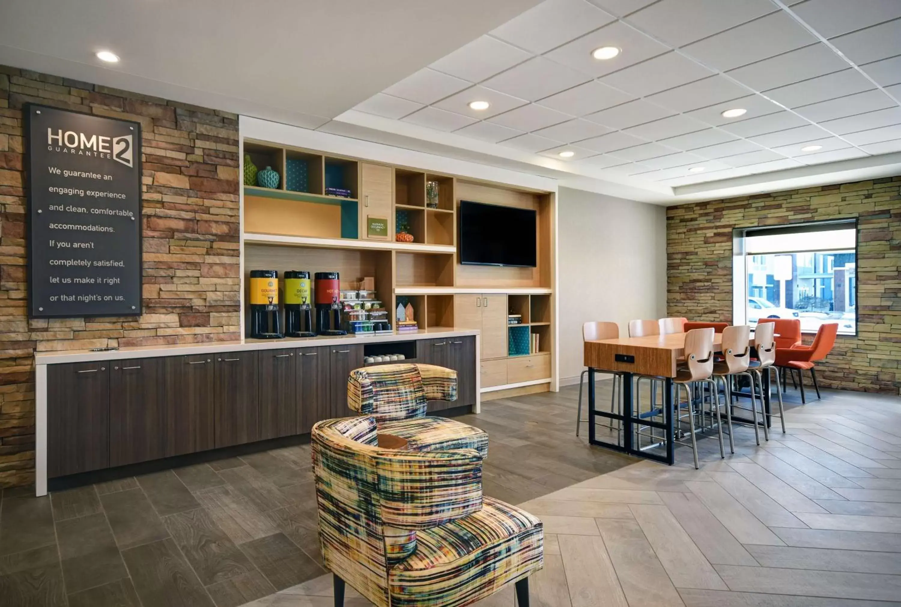Dining area, Restaurant/Places to Eat in Home2 Suites By Hilton Columbus