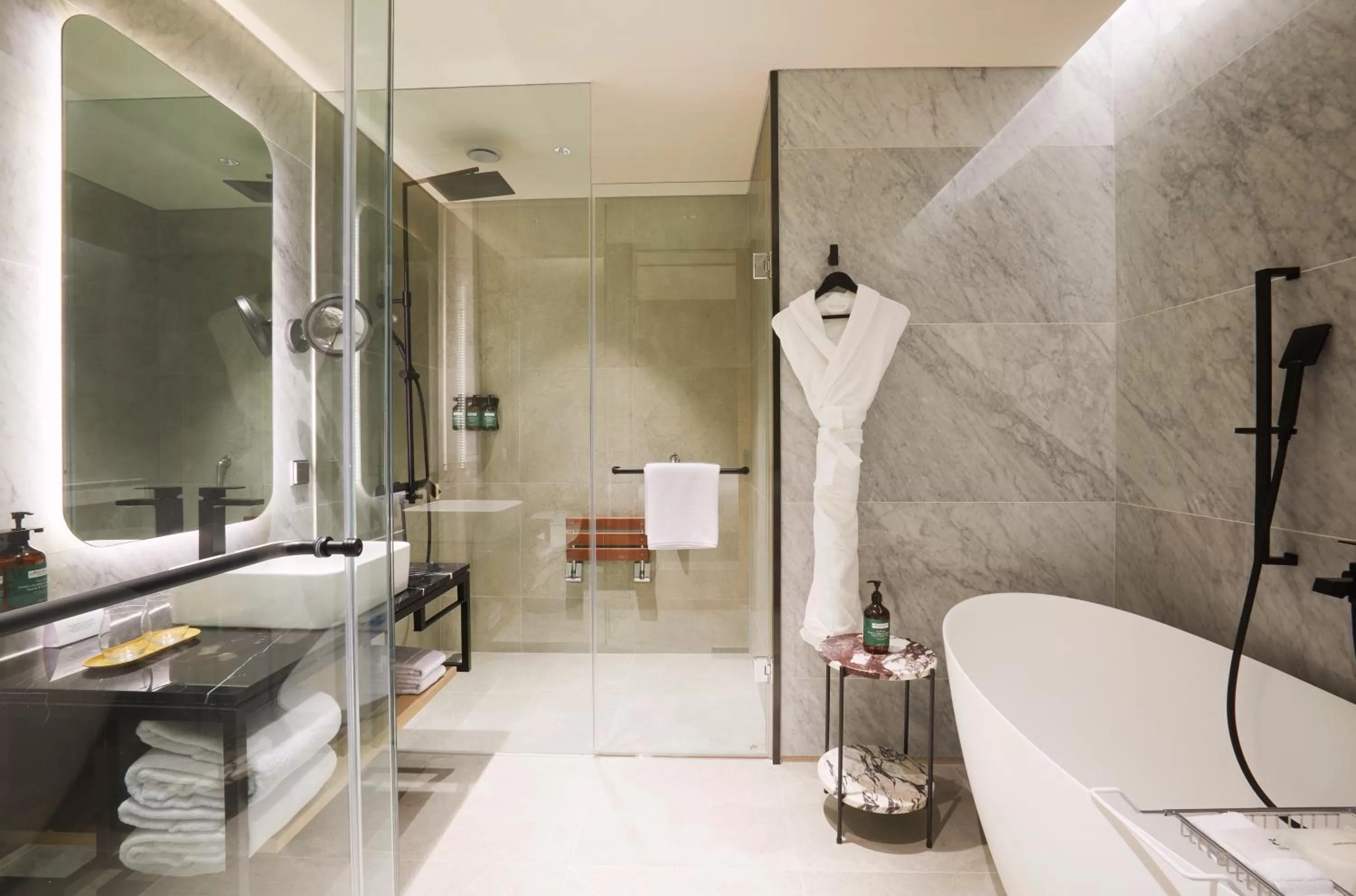 Bathroom in voco Seoul Gangnam by IHG