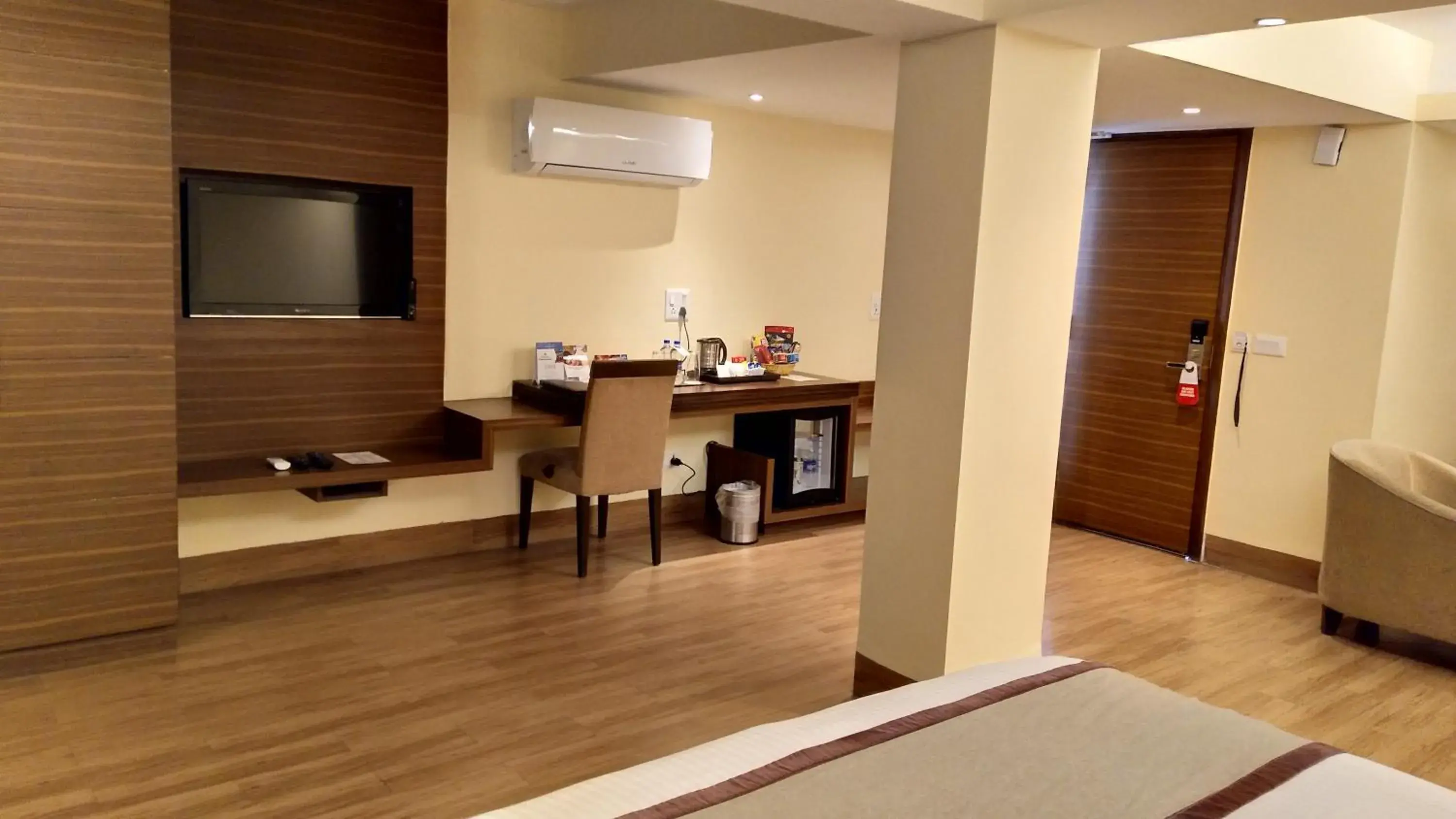 hair dresser, TV/Entertainment Center in Marigold Sarovar Portico Shimla